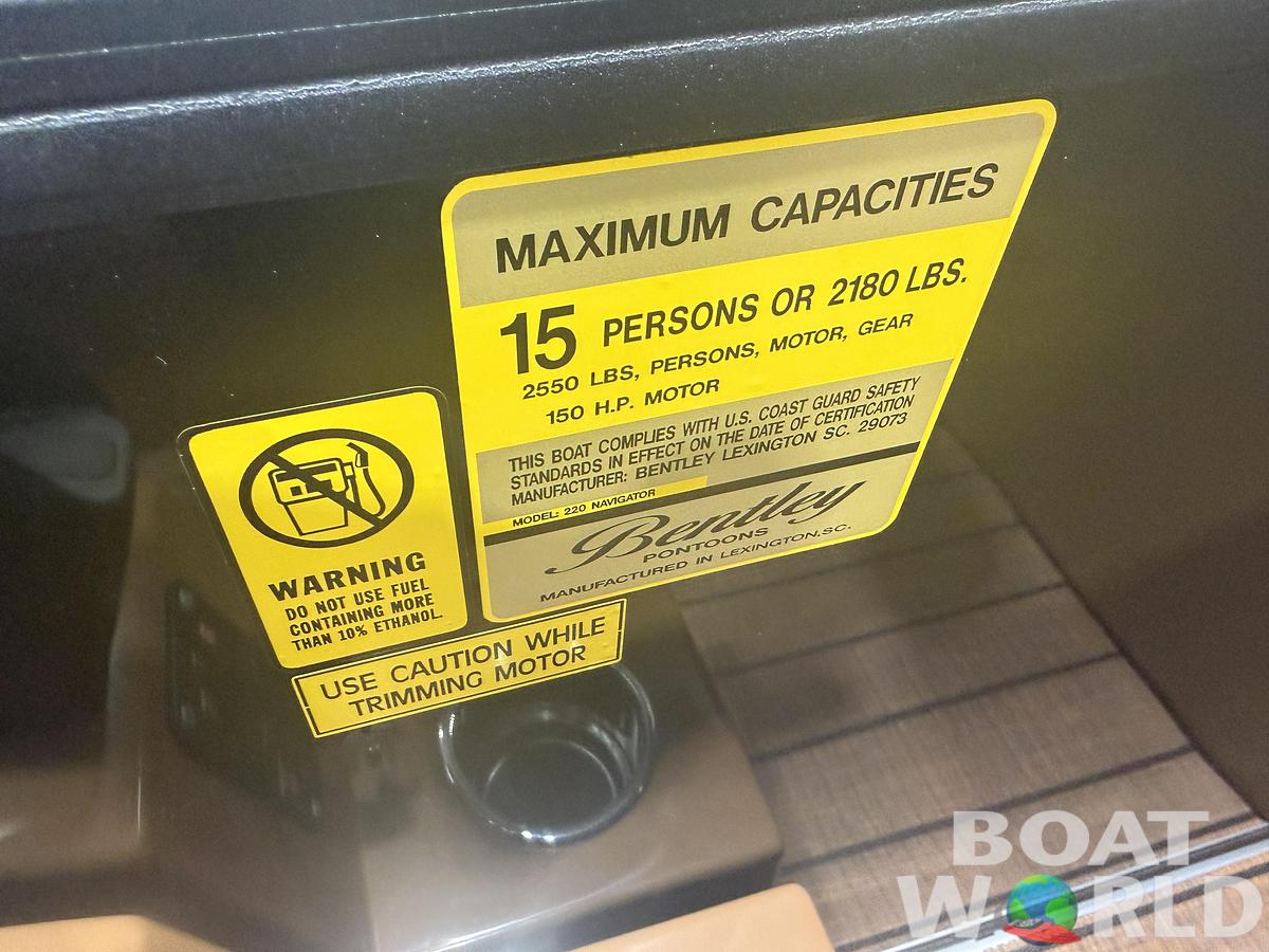 2026 Bentley Legacy 220 Navigator Quad Lounge Pontoon $36995