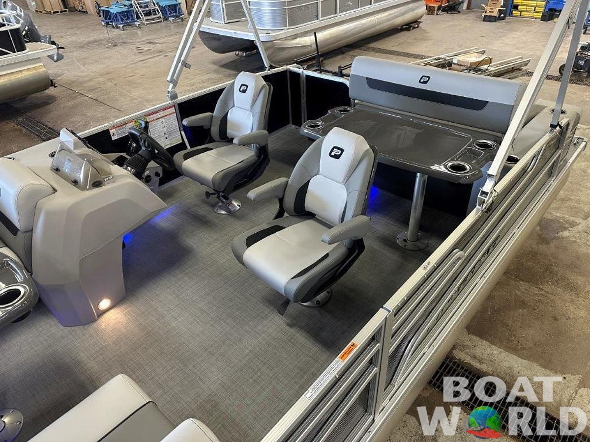 2025 Princecraft Vectra 21 RL SS Swingback Pontoon & Mercury 4-Stroke EFI