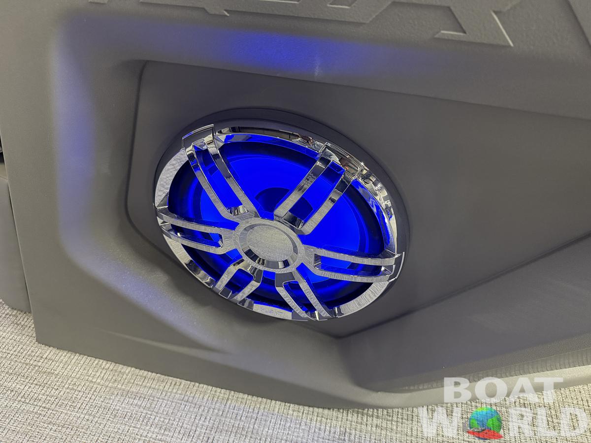 2025 Tahoe Pontoons Cascade 2385 Quad Lounge Shift Flip Tritoon & Honda 4-Stroke EFI