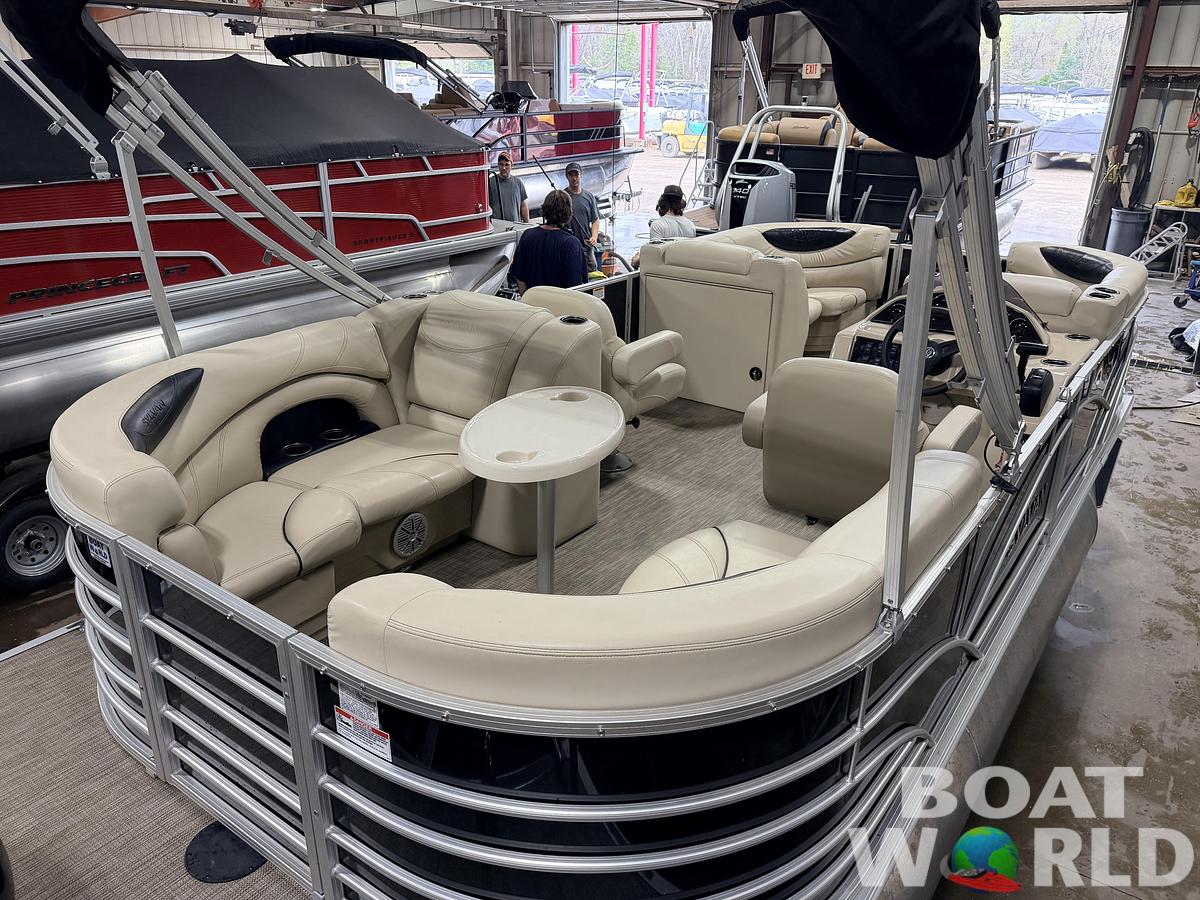 Used 2019 Sylvan MIrage 820 LZ Quad Lounge & 90HP Yamaha -$27,995