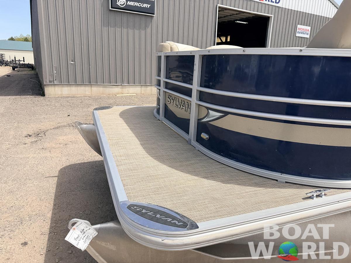 Used 2016 Sylvan Mirage 8524 LE & 150HP Mercury 4Stroke - $29,995