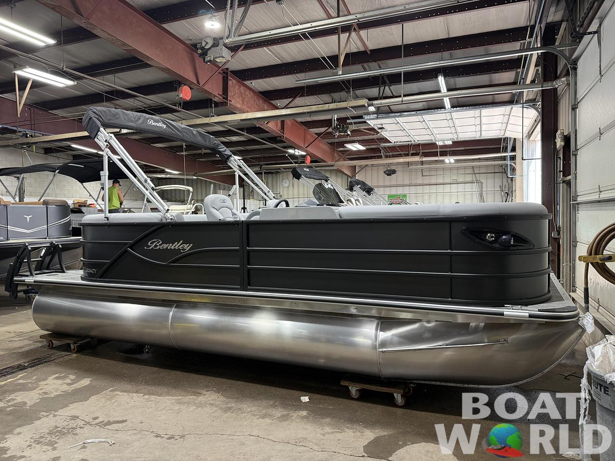 2026 Bentley Legacy 200 Navigator Quad Lounge Pontoon $34995
