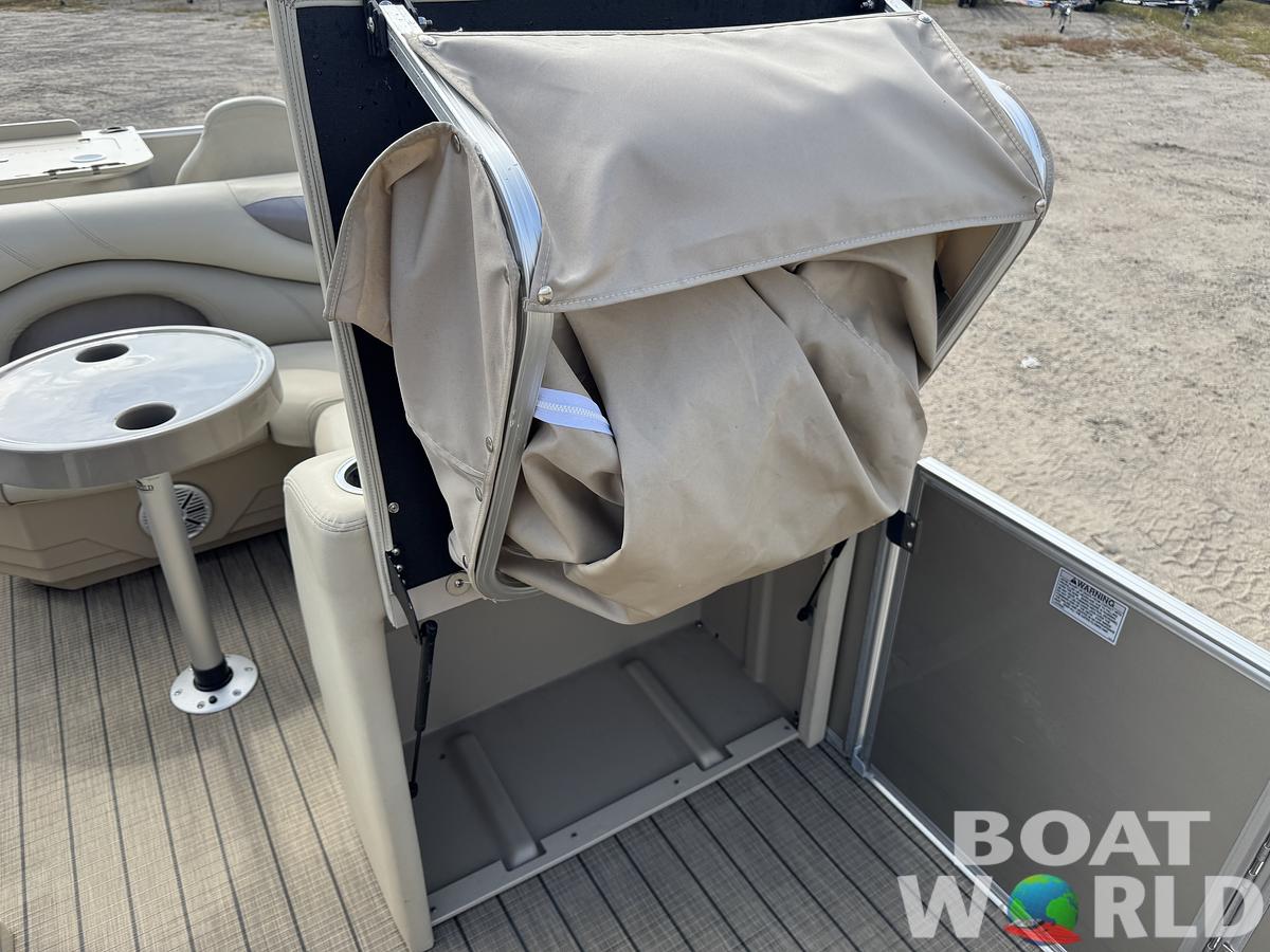 Used 2018 Sylvan Mirage 820 4-PT Pontoon