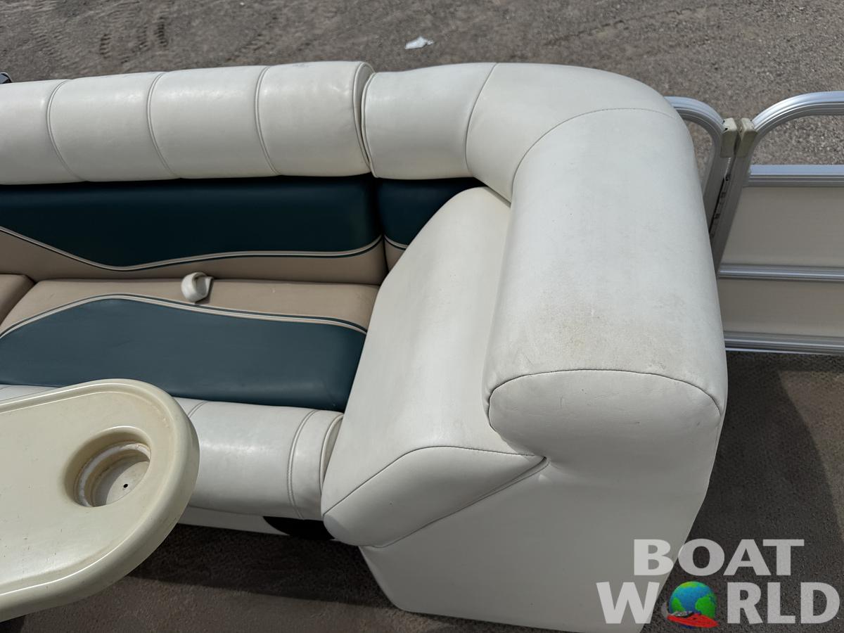 Used 2004 Sweetwater 2222 DF Pontoon WITH SEA LEGS