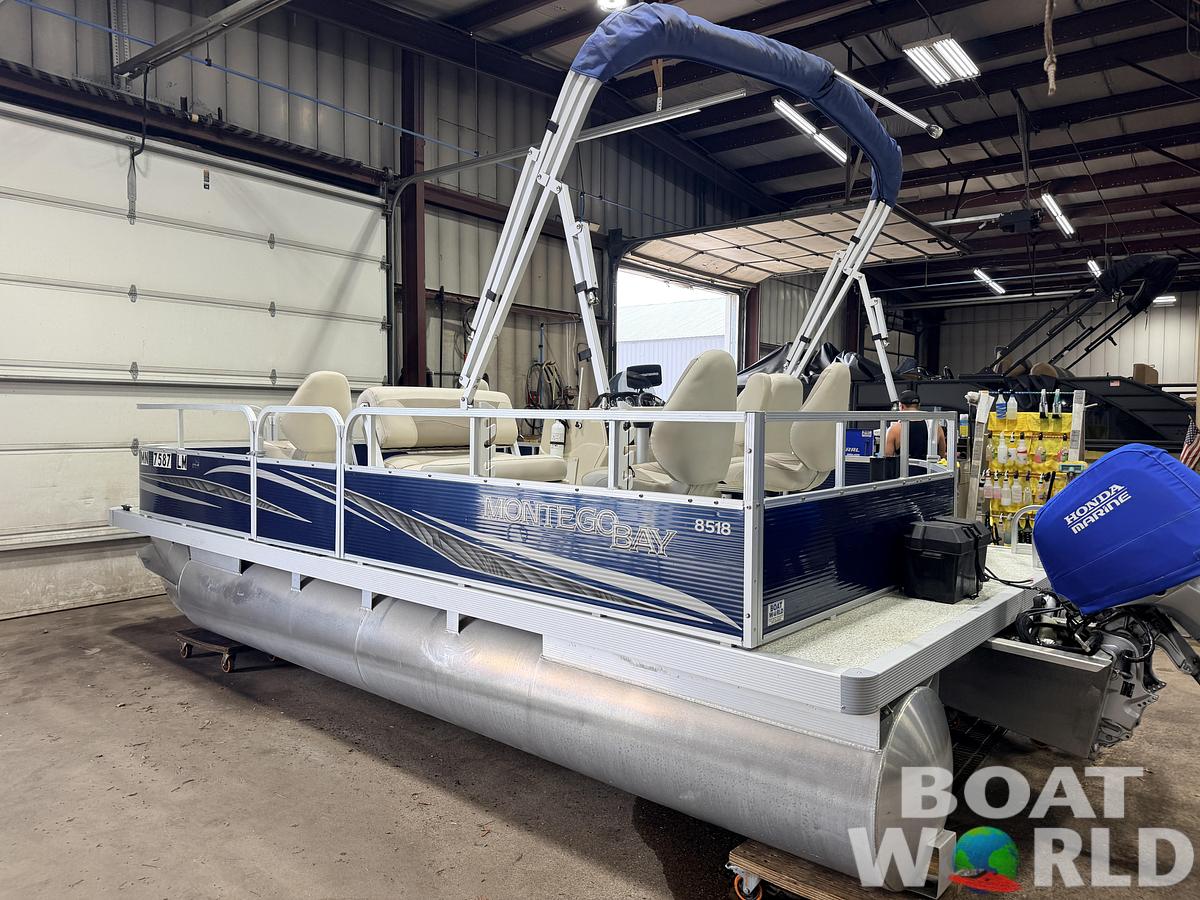 Used 2017 Montego Bay 8518 4-PT & 40HP Honda 4Stroke -$18,995