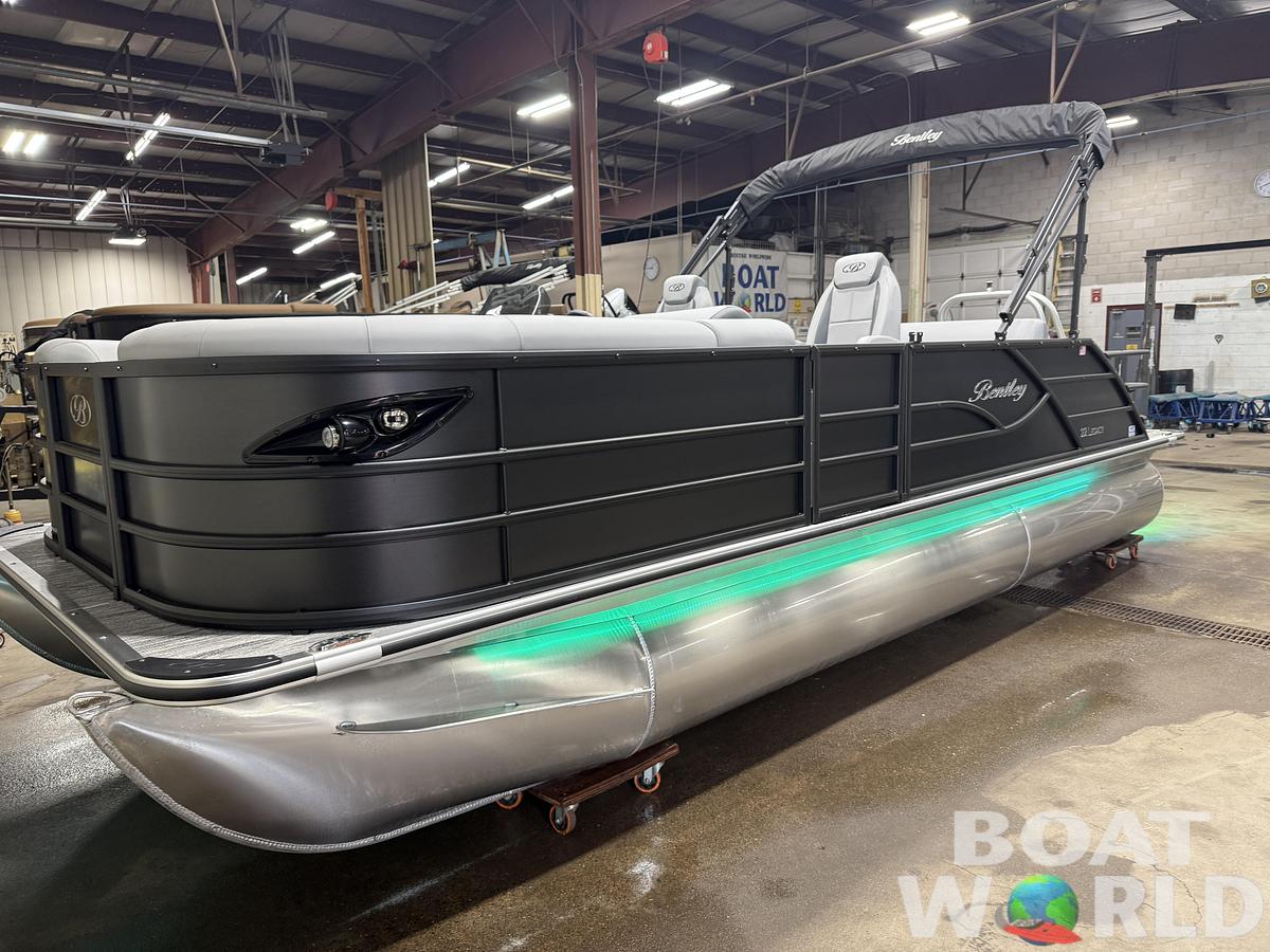 2027 Bentley Legacy 220 Swingback Pontoon $44995