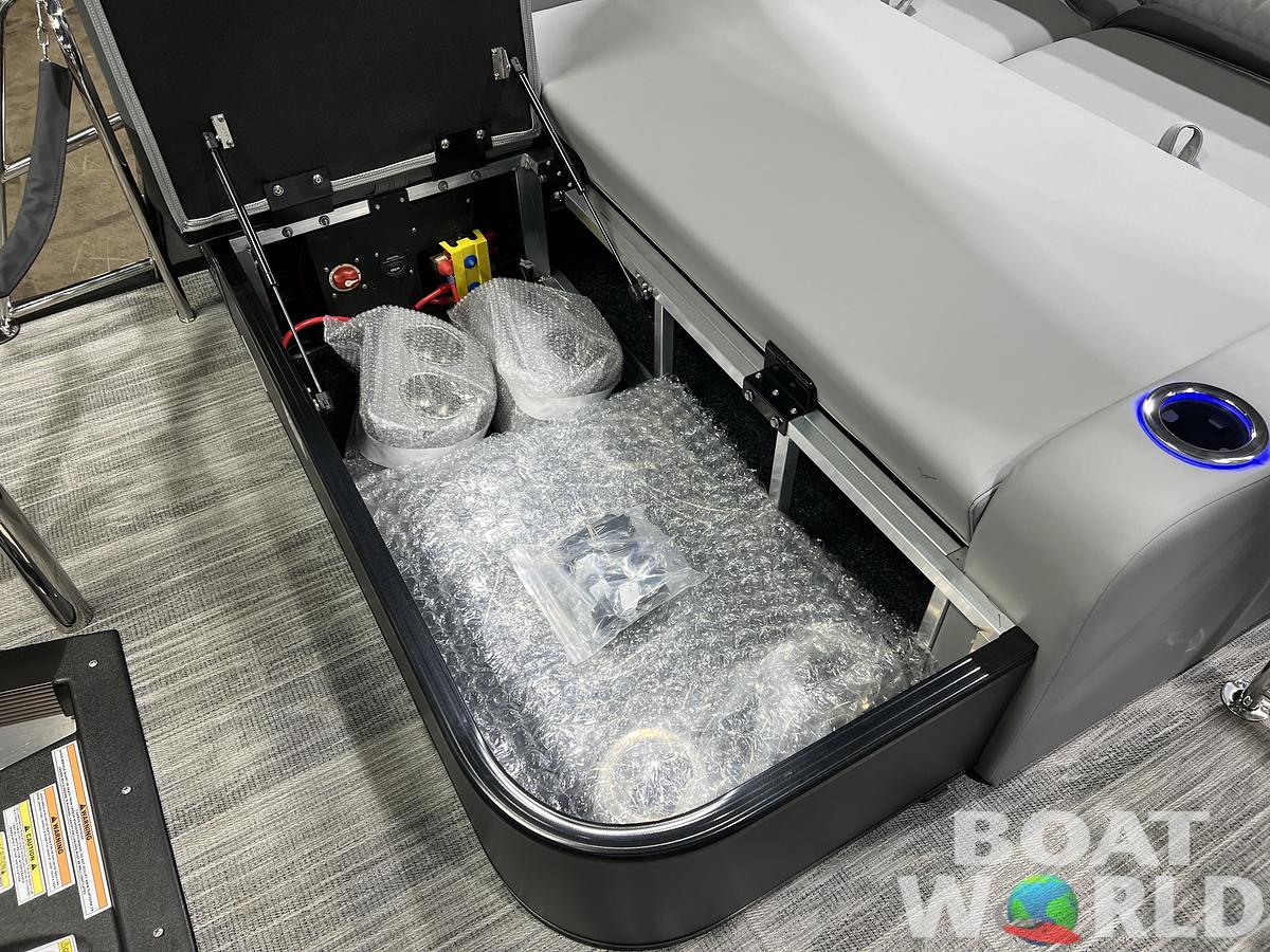 2026 Tahoe Pontoons Cascade 2385 Swingback (VRB) Tritoon