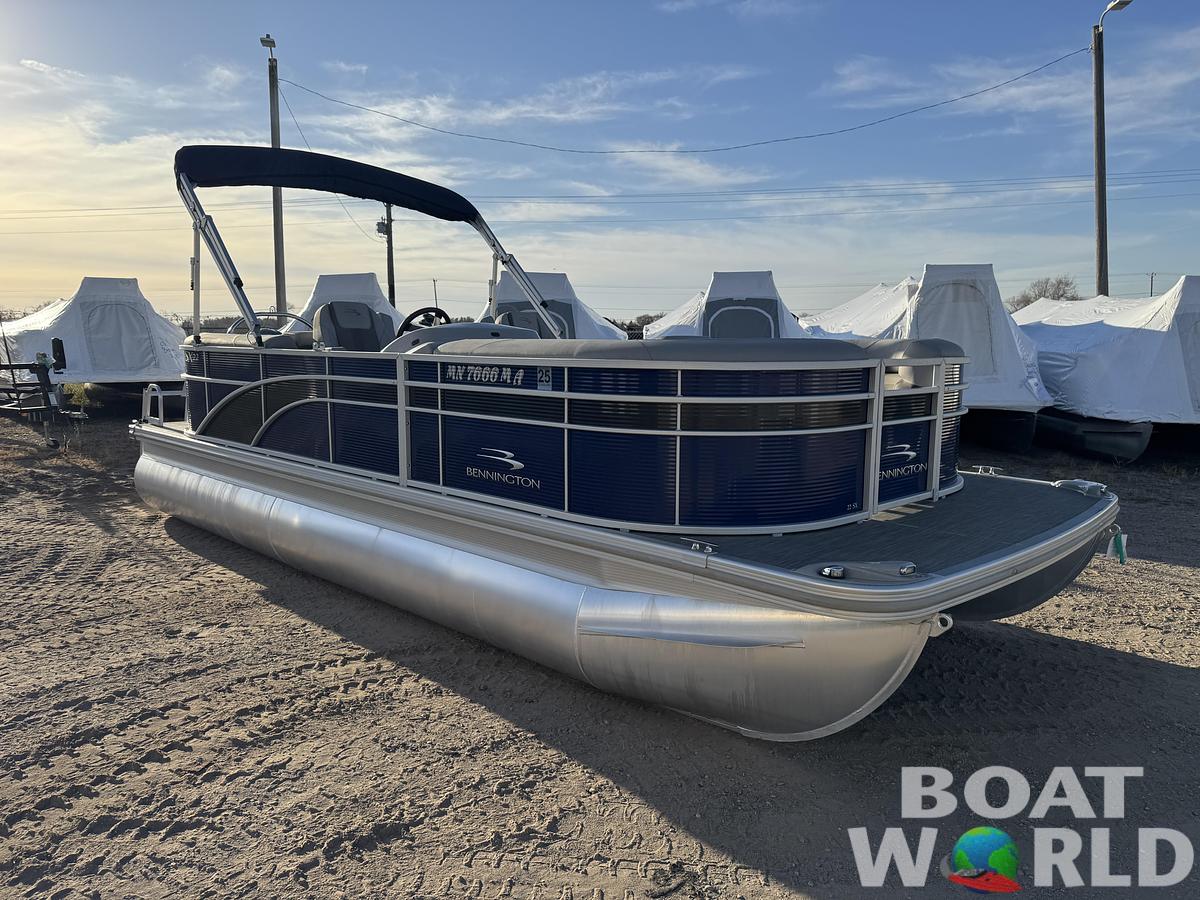 Used 2021 Bennington 22 SX Pontoon