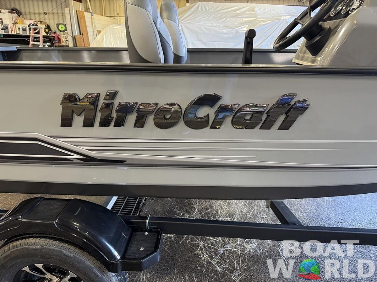 2025 Mirrocraft F167 Side Console & Honda 60HP 4-Stroke EFI