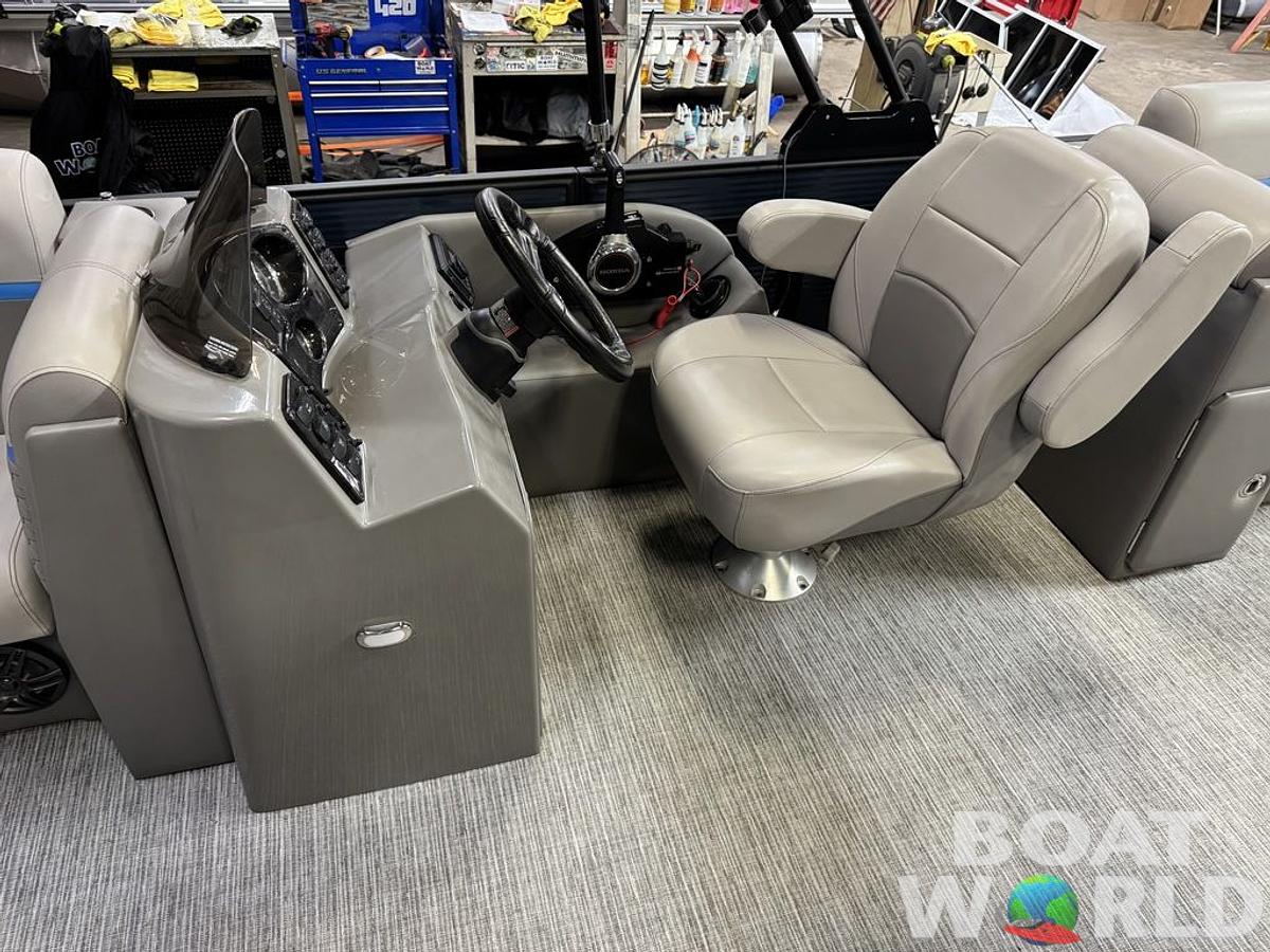 Used 2023 Qwest Pontoons 822 E-Class RLS LT Pontoon