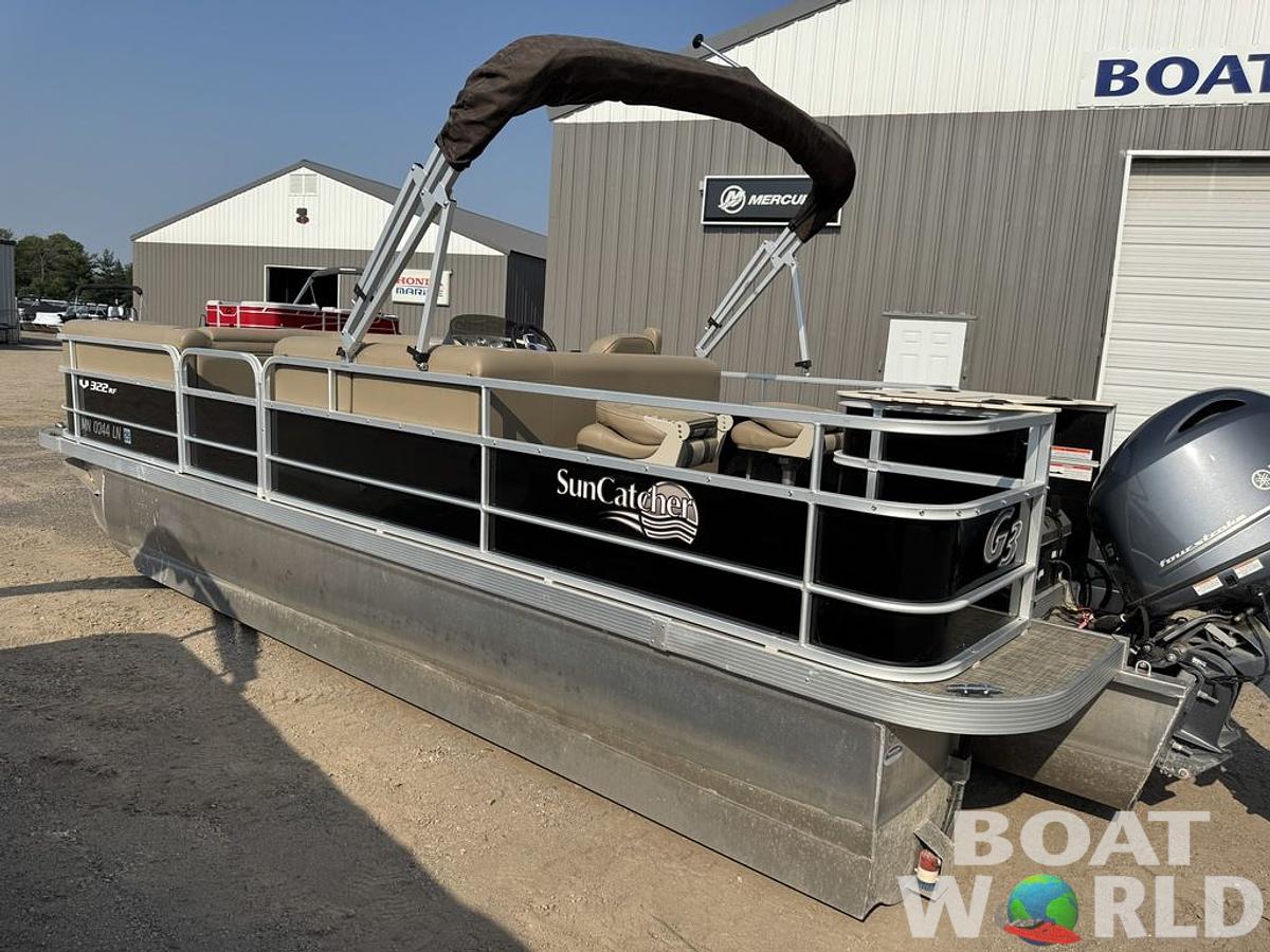 Used 2016 SunCatcher V322 RF Tritoon Pontoon