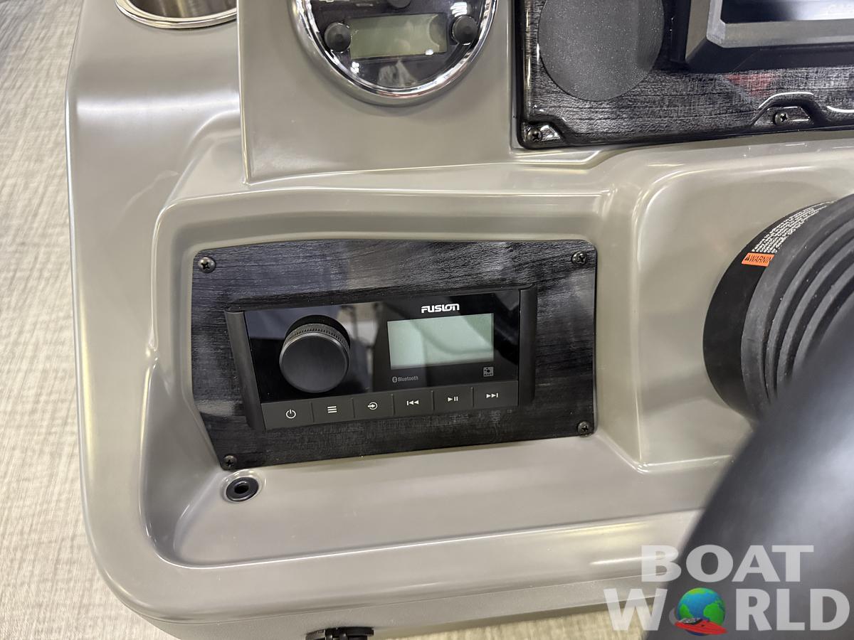 2026 Tahoe Pontoons Sport 2385 Swingback (VRB) & Honda 4-Stroke EFI