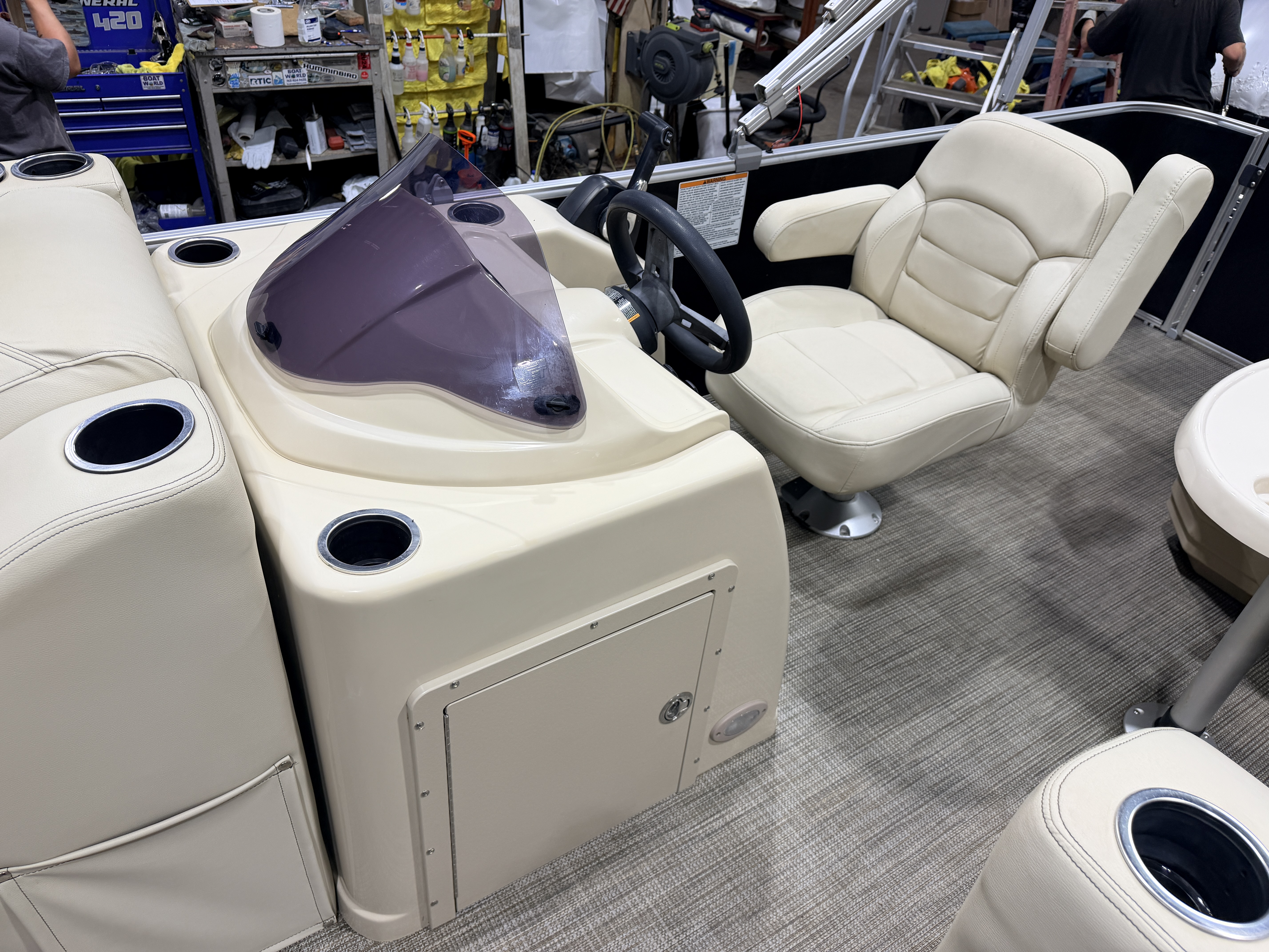 Used 2019 Sylvan Mirage 820 Cruise & 50HP Yamaha 4Stroke