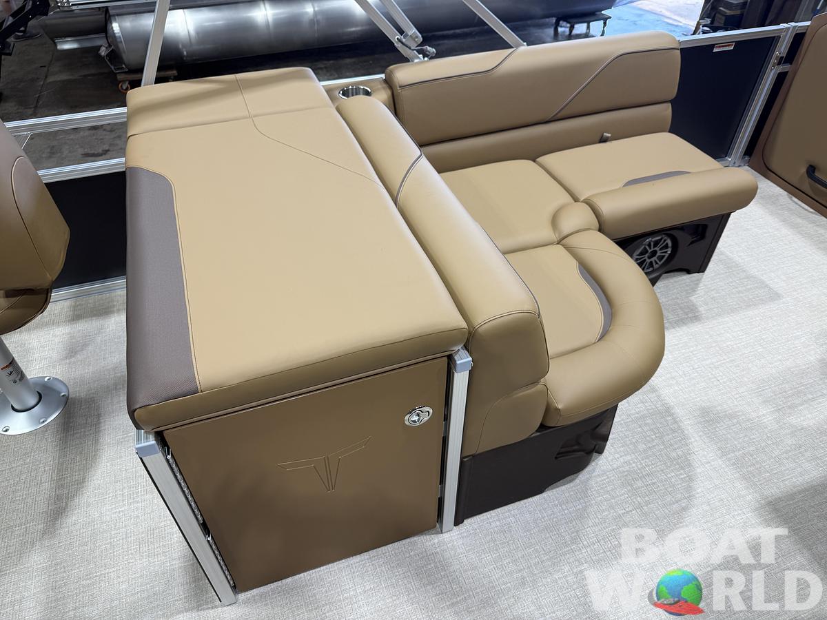 2027 Tahoe Sport Rear Fish 2385 & 4-Stroke $37995