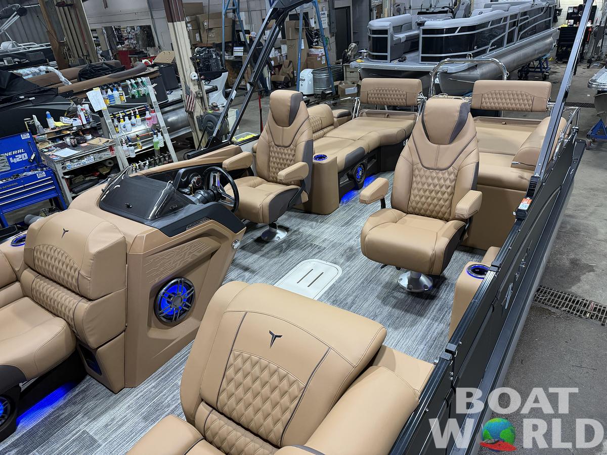 2026 Tahoe Cascade 2385 Quad Lounge Shift SS Tritoon $73995