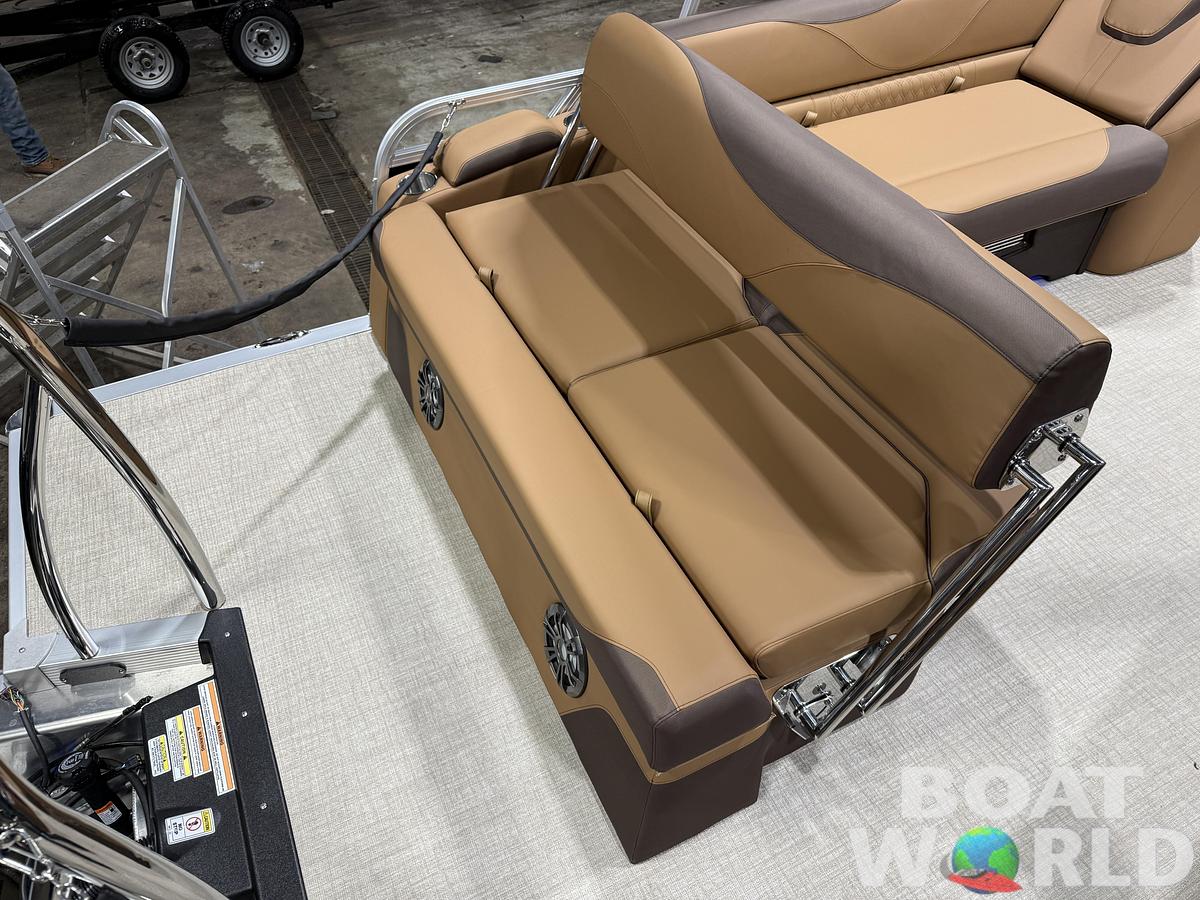 2026 Tahoe Pontoons LTZ 2385 (CRB) Cruise Rear Bench Tritoon 