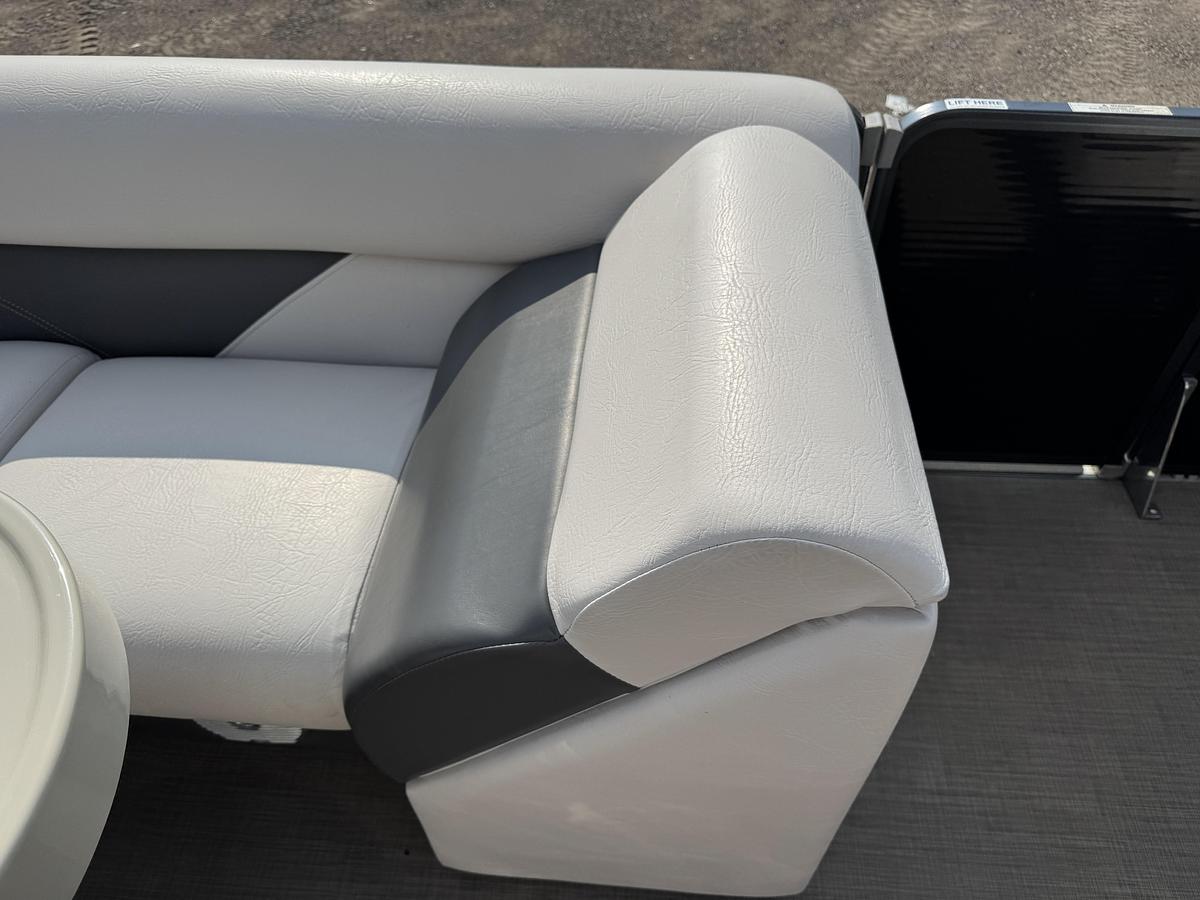 Used 2017 Palm Beach Cast Master 200 Pontoon WITH Sea Legs