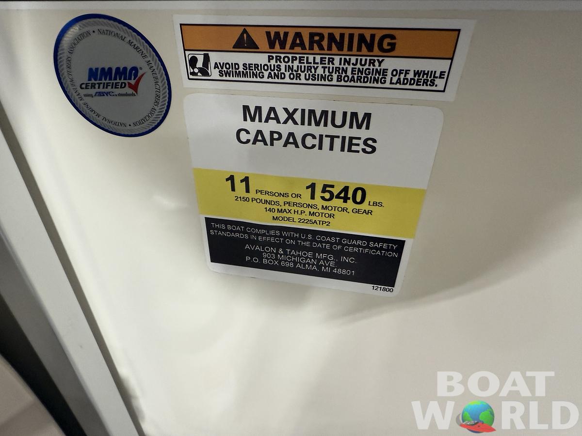 2025 Tahoe Pontoons LTZ 2385 Swingback (VRL) & Honda 4-Stroke EFI