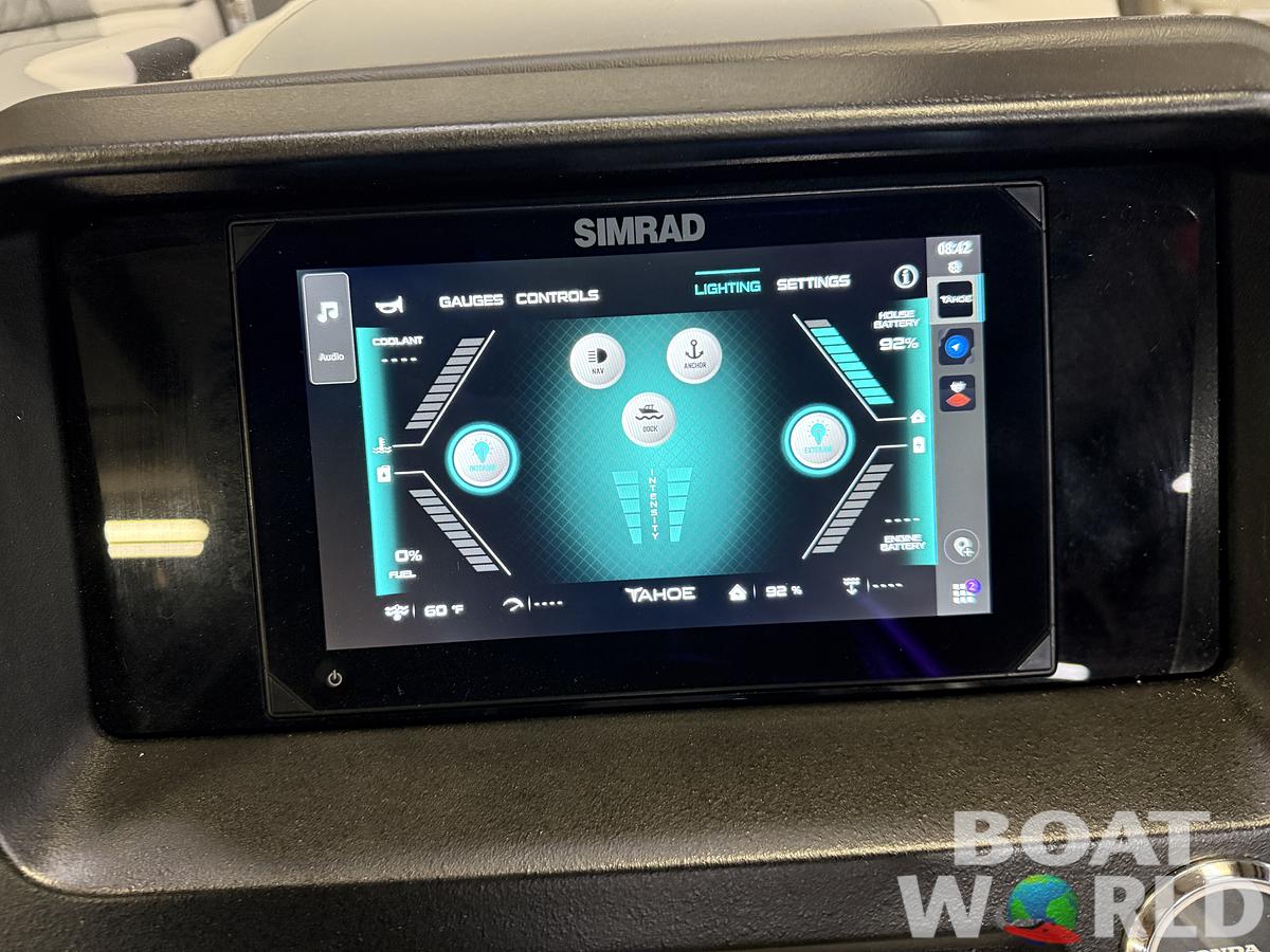 2025 Tahoe Pontoons Cascade 2385 Elite Cruise Tritoon & Honda 4-Stroke EFI