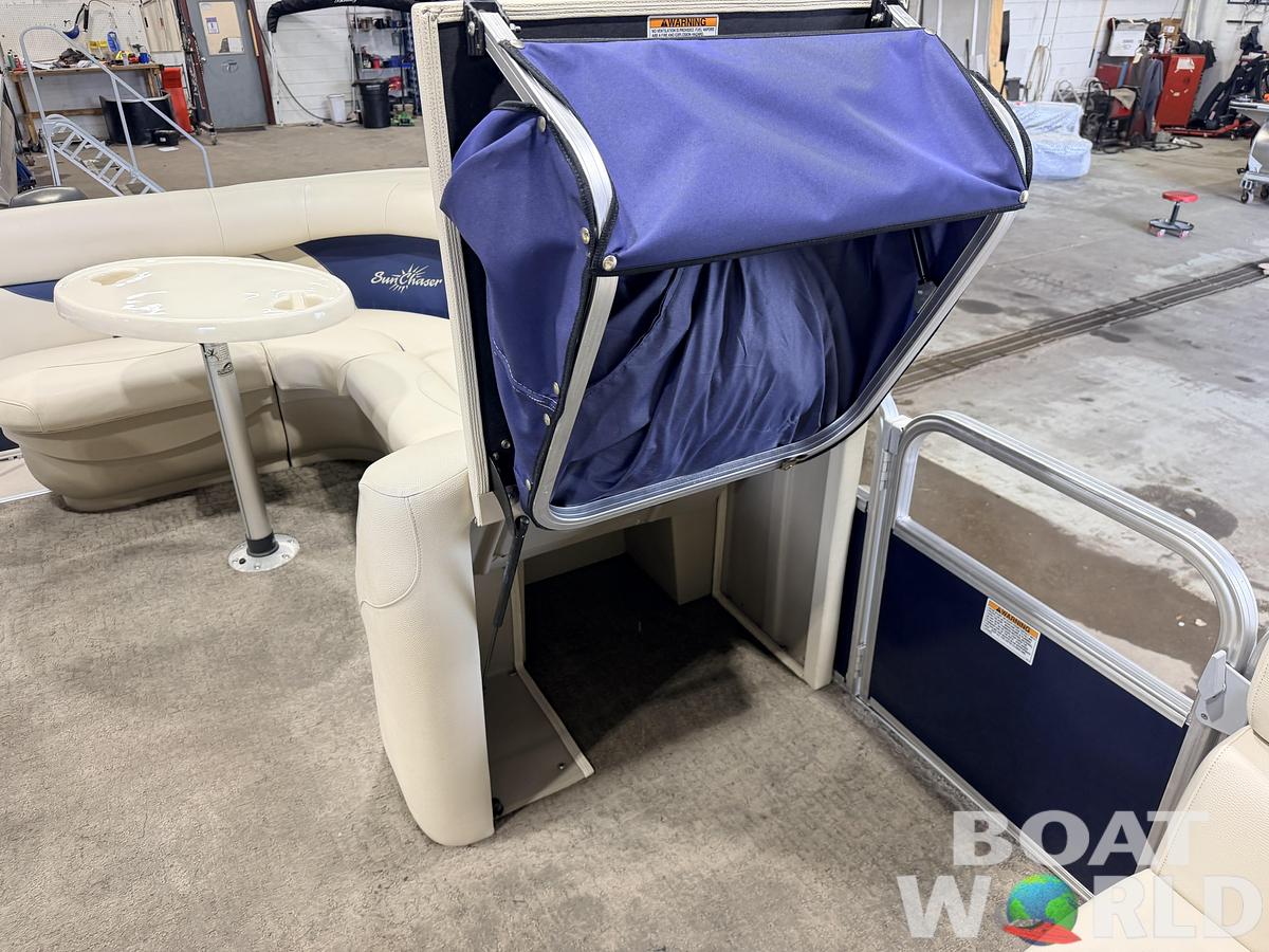 Used 2015 SunChaser 8520 Classic Cruise & 30HP Mercury 4Stroke EFI -$14,995