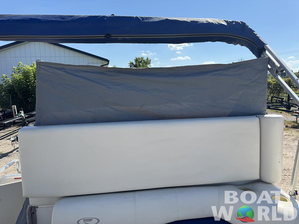 Used 2004 Fisher 220 Freedom Pontoon