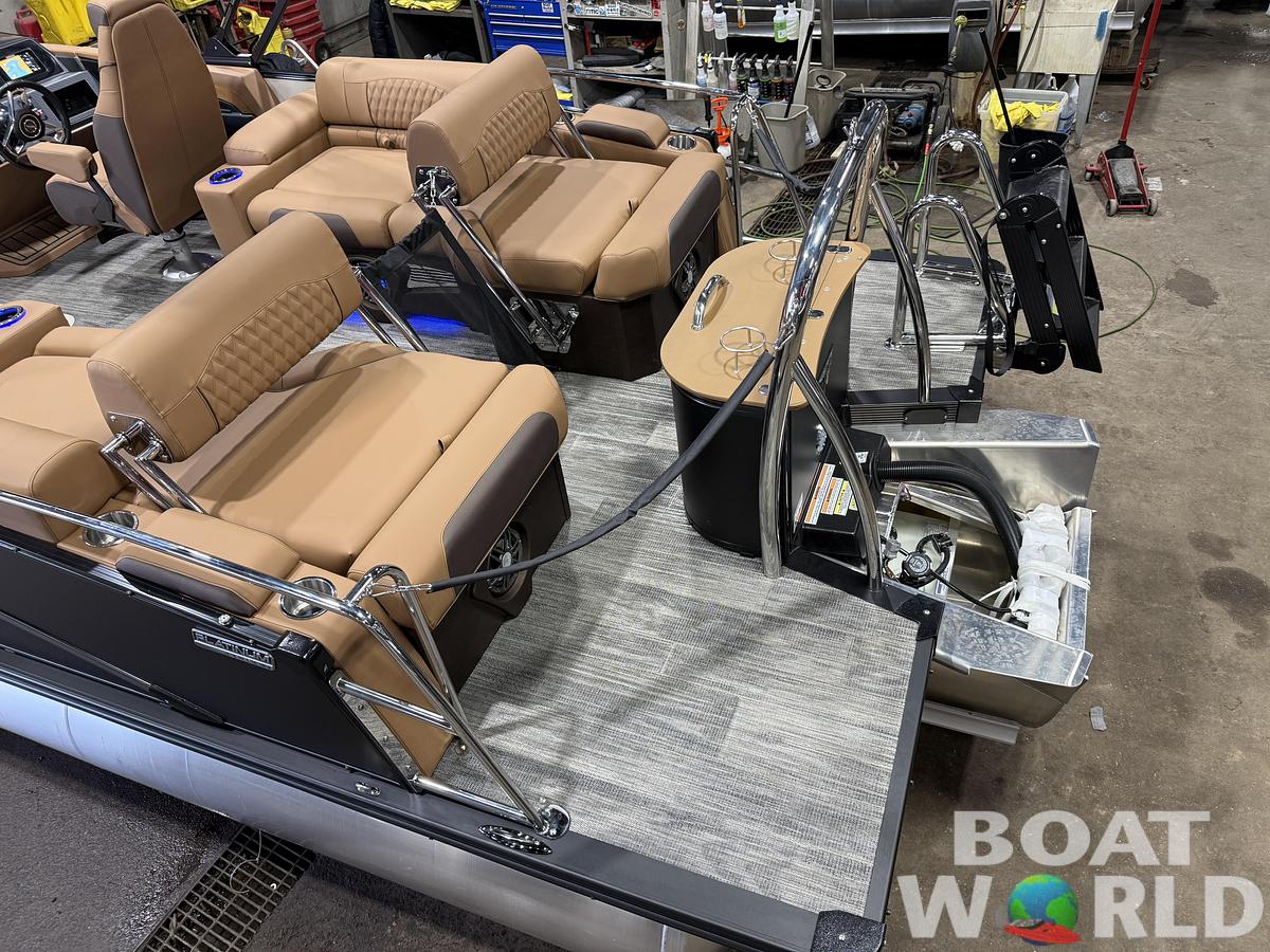 2026 Tahoe Cascade 2385 Quad Lounge Shift SS Tritoon $73995