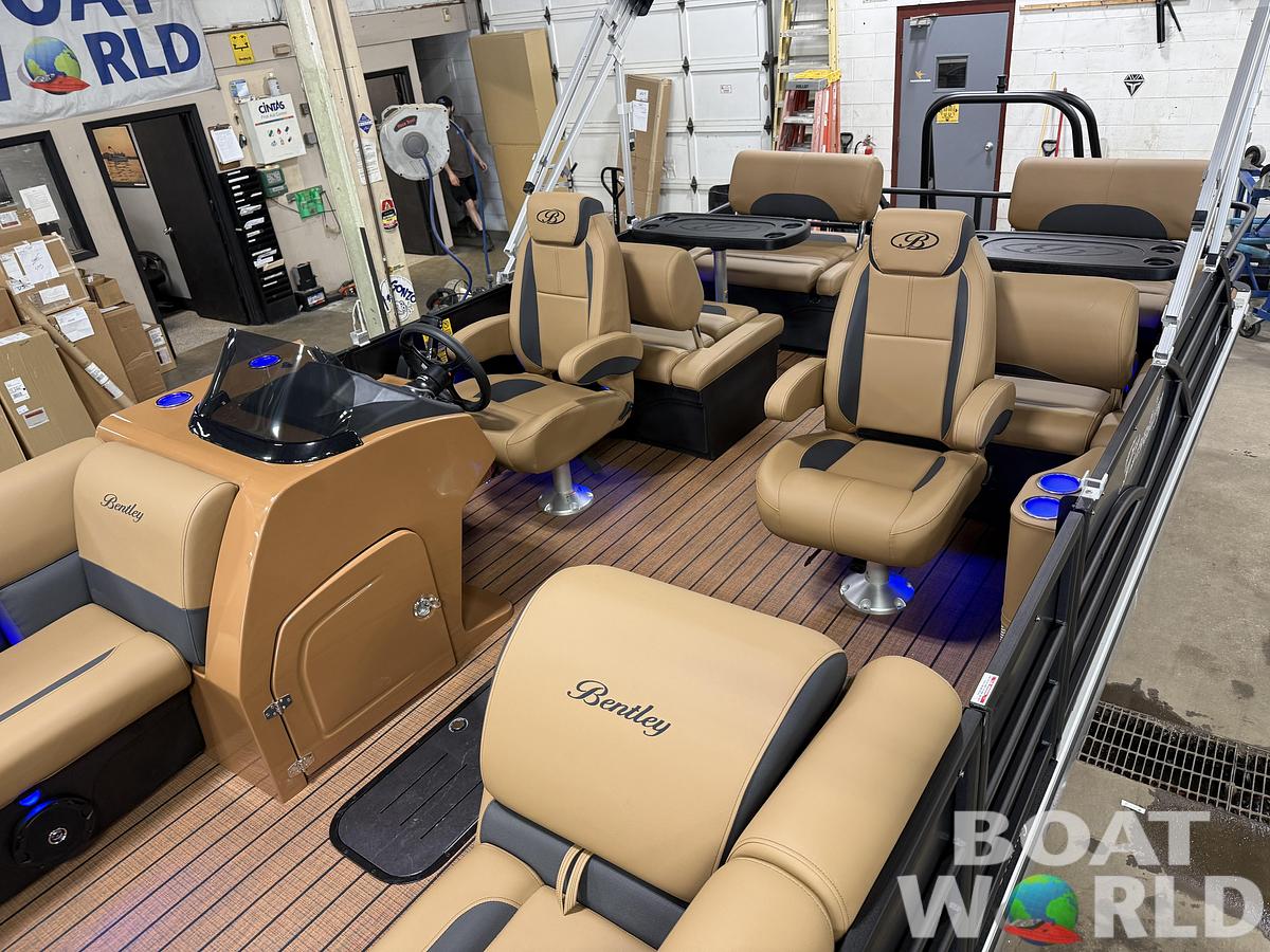 2027 Bentley Legacy 223 QSB Swingback Tritoon $54995