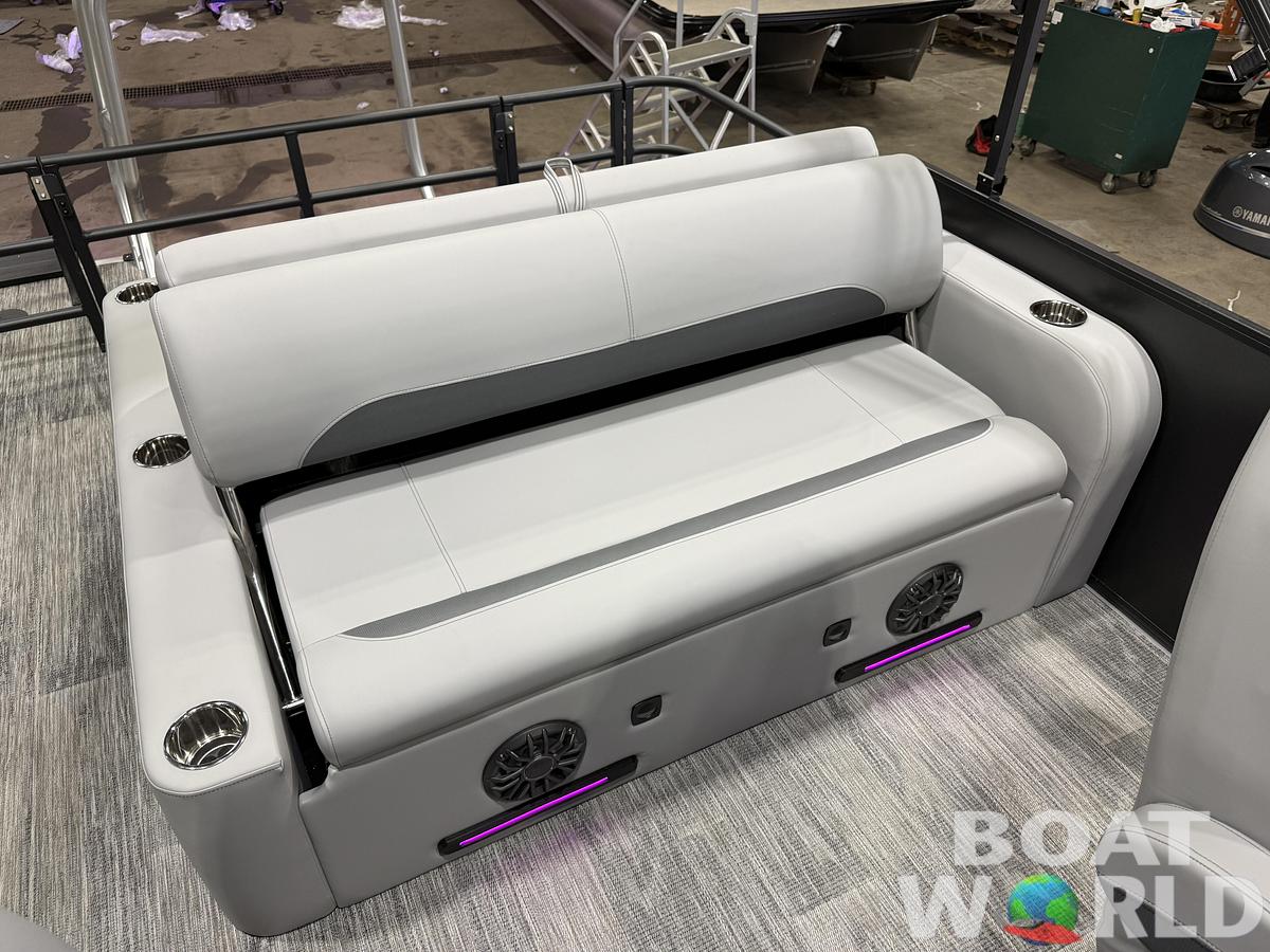 2027 Bentley Legacy 220 Swingback Pontoon $44995