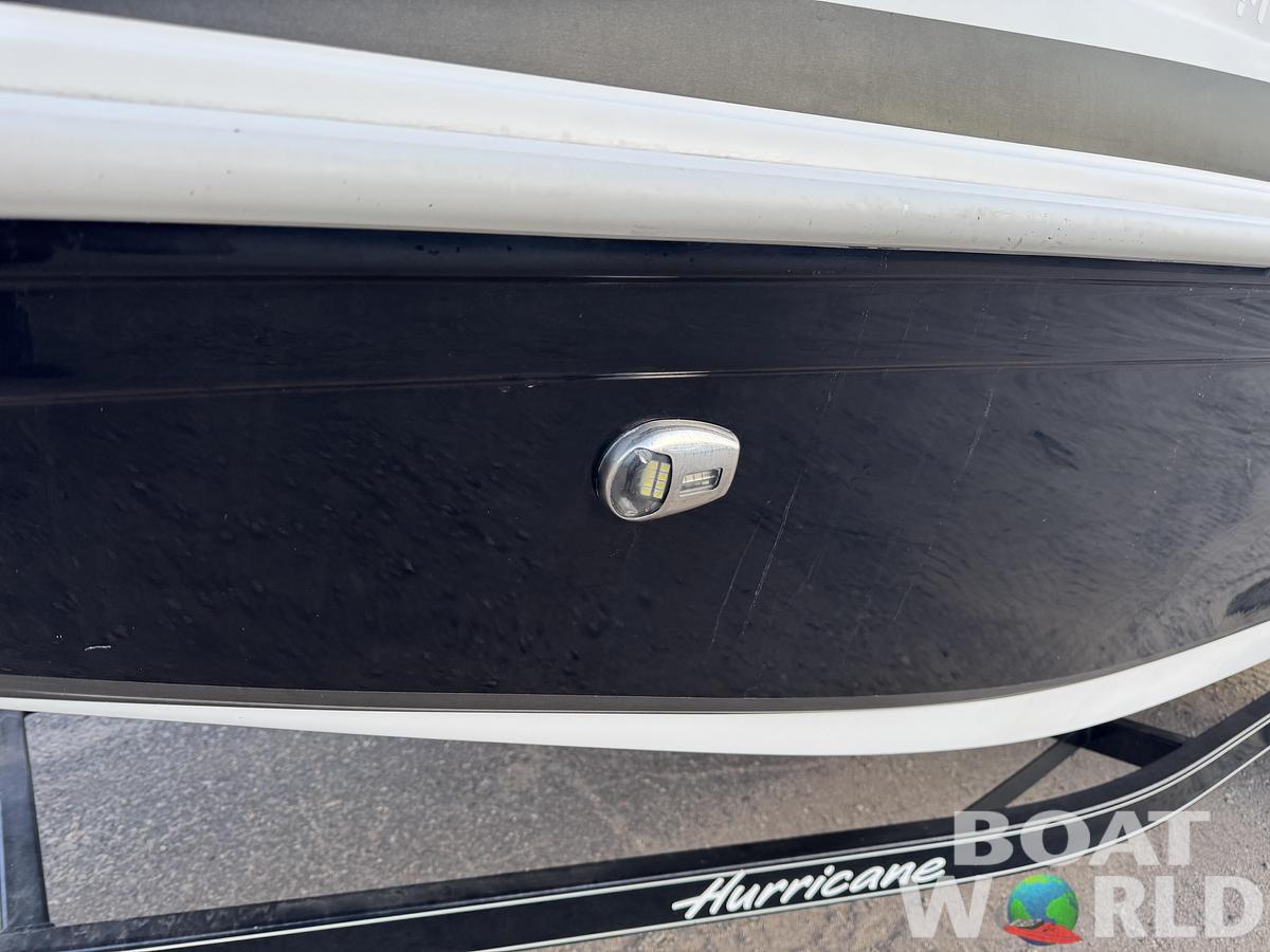 Used 2019 Hurricane SunDeck 187 with 150HP Yamaha Fourstroke EFI Outboard