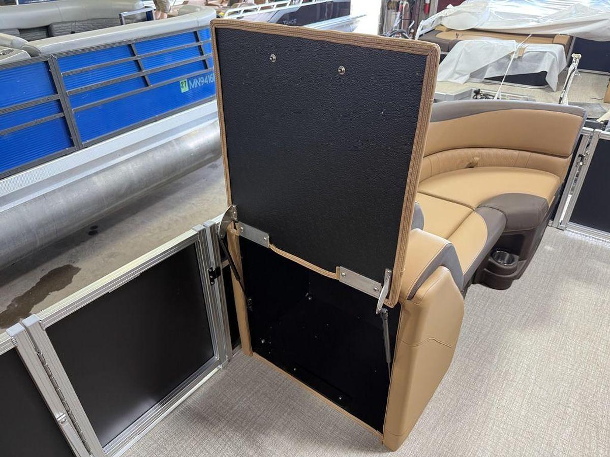 2025 Tahoe Pontoons LTZ 2385 Quad Lounge Shift Flip & Honda 4-Stroke EFI