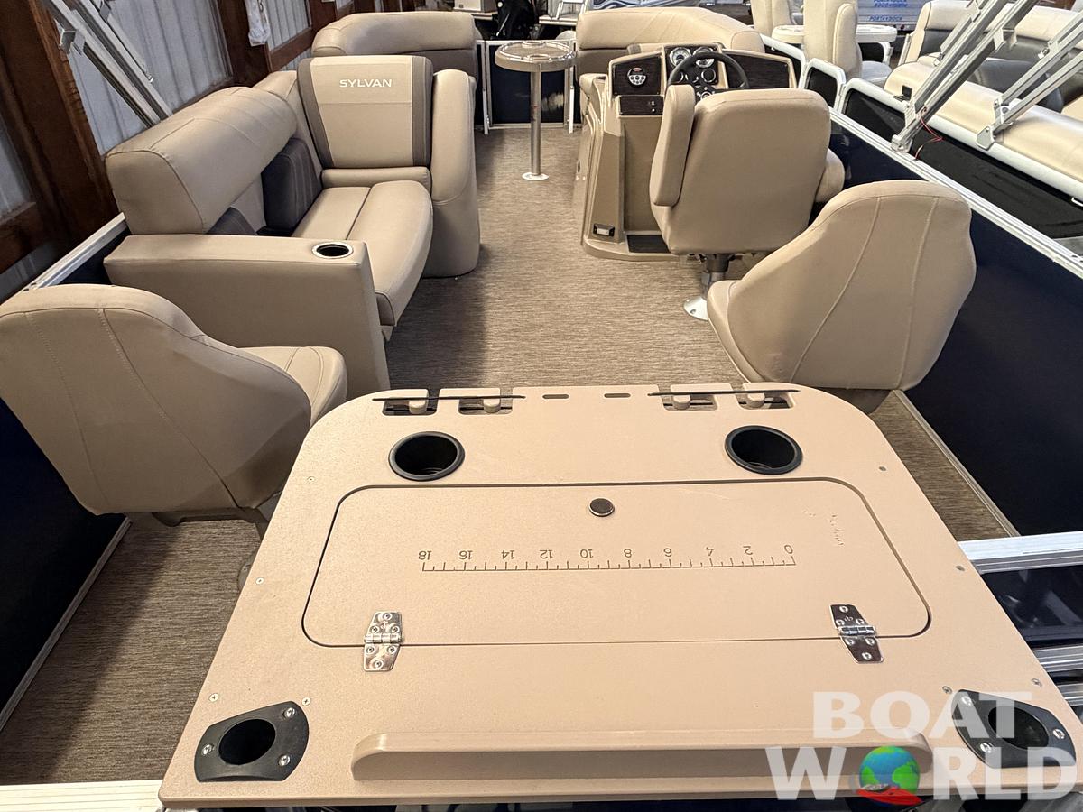 Used 2022 Sylvan  Mirage 820 Fish & Cruise