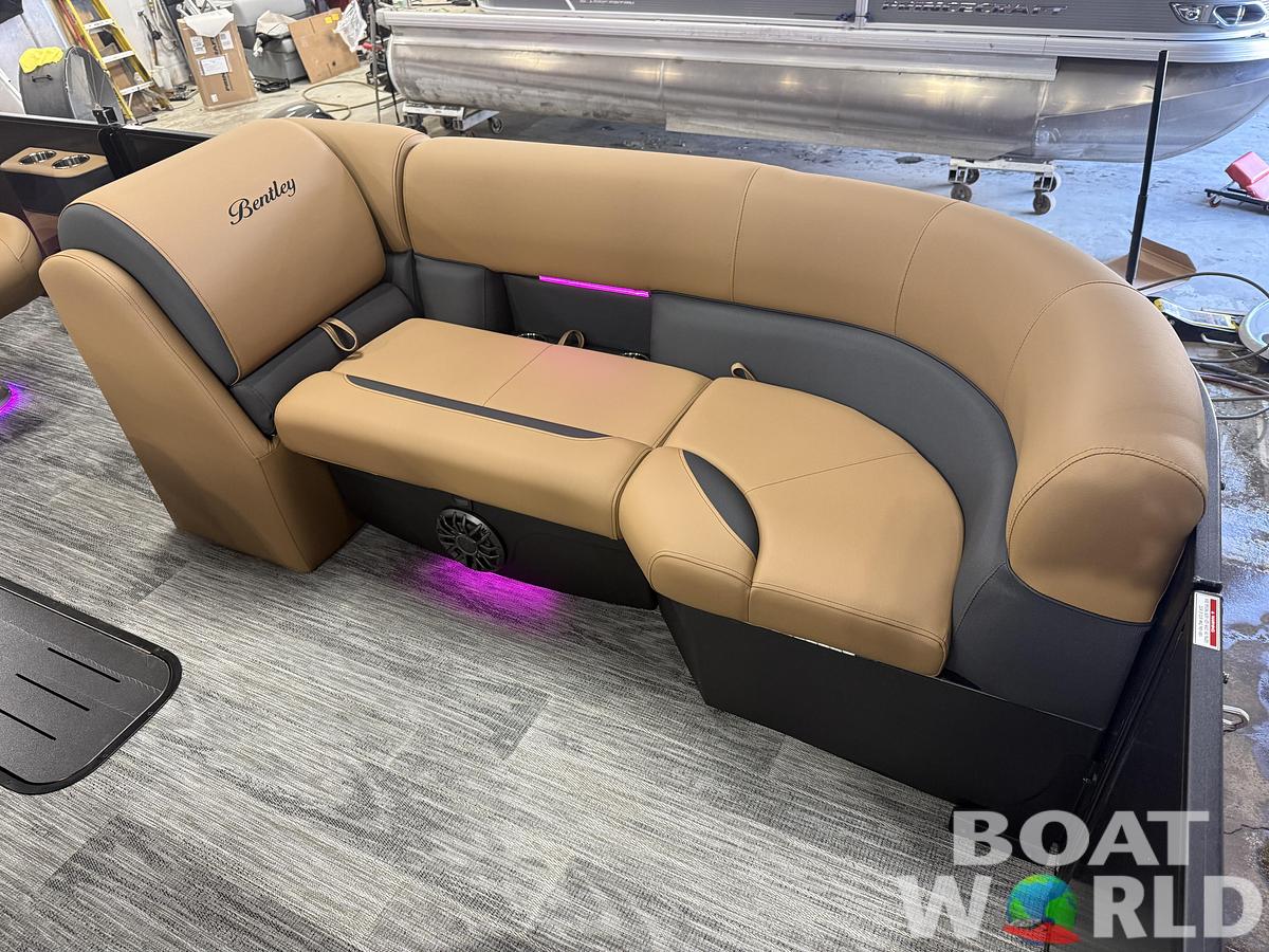 2027 Bentley Legacy 220 Swingback Pontoon & 4-Stroke Outboard $45995