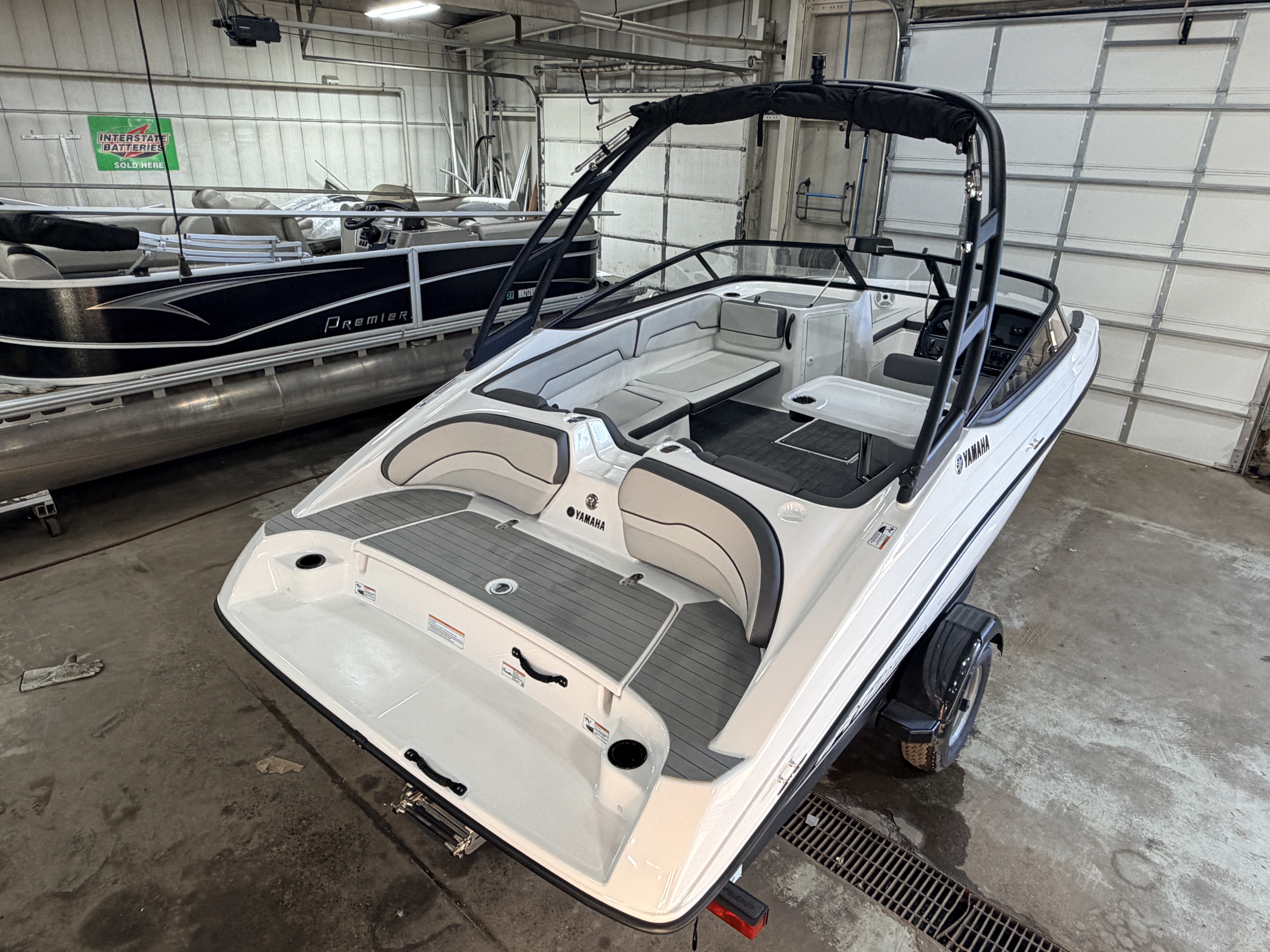 Used 2023 Yamaha AR 190
