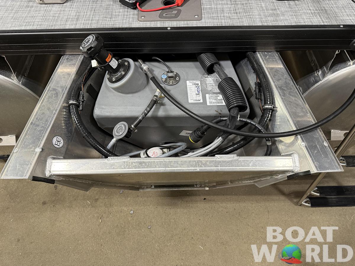 2027 Princecraft 21 Sportfisher 4-S Quad Fish $35995