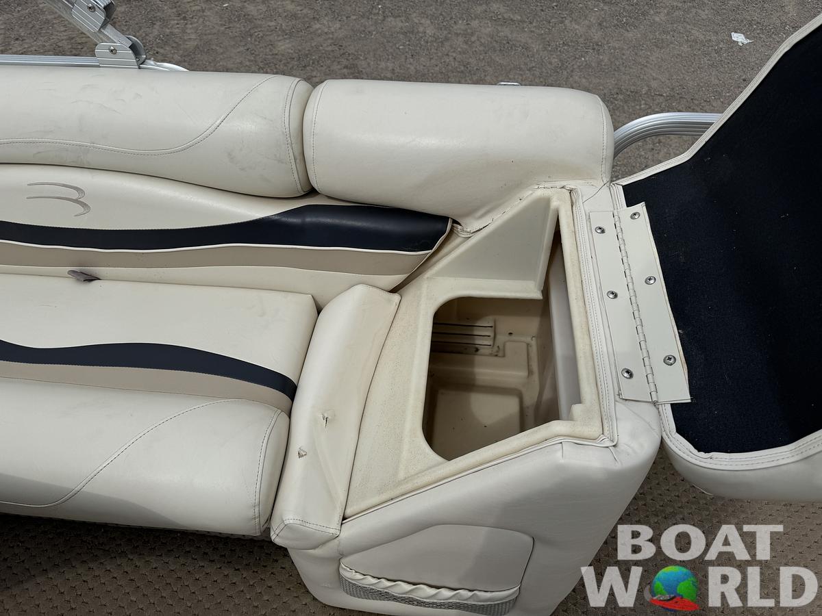 Used 2004 Bennington 2250 RL