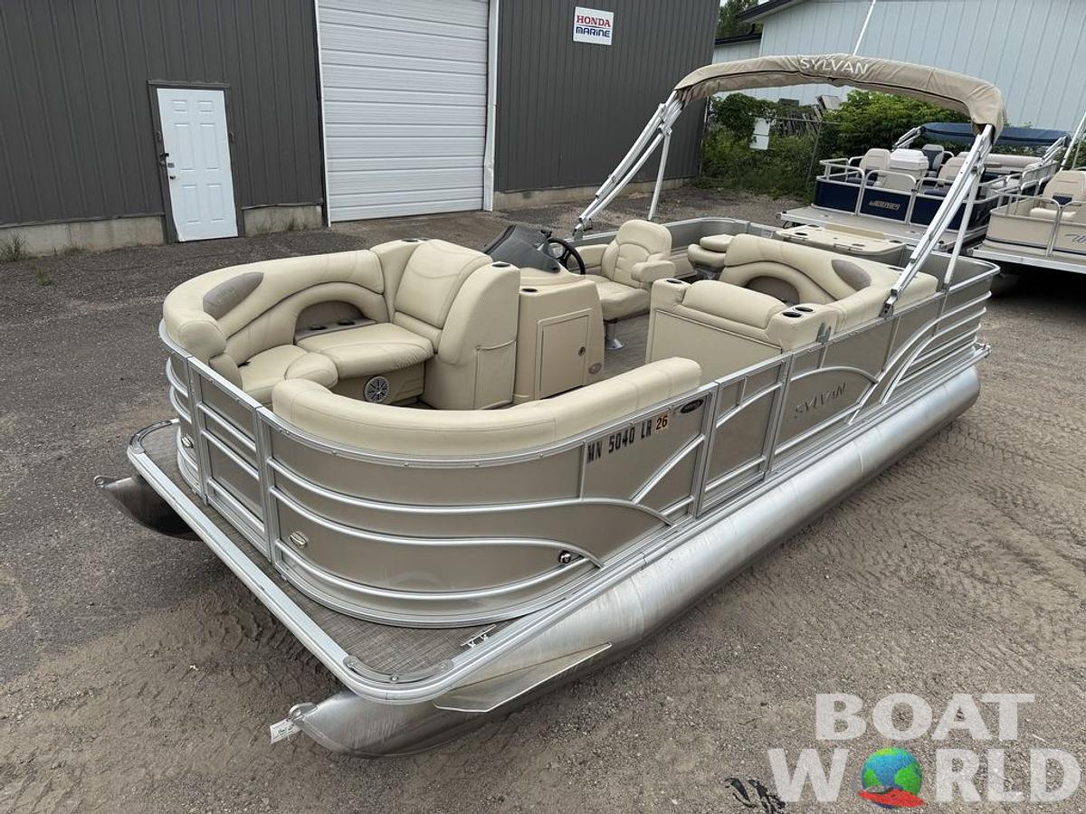 Used 2017 Sylvan 820 Cruise-n-Fish Pontoon