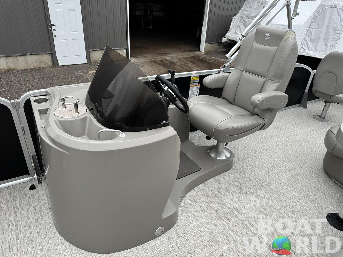 Used 2018 Premier 220 Explorer Pontoon