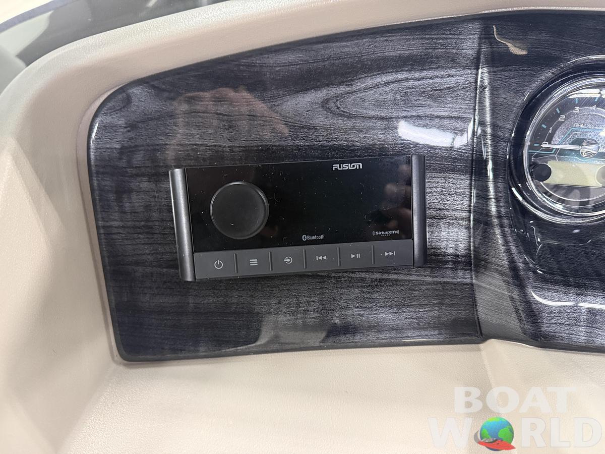 2026 Tahoe Pontoons LTZ 2385 Swingback (VRB) 