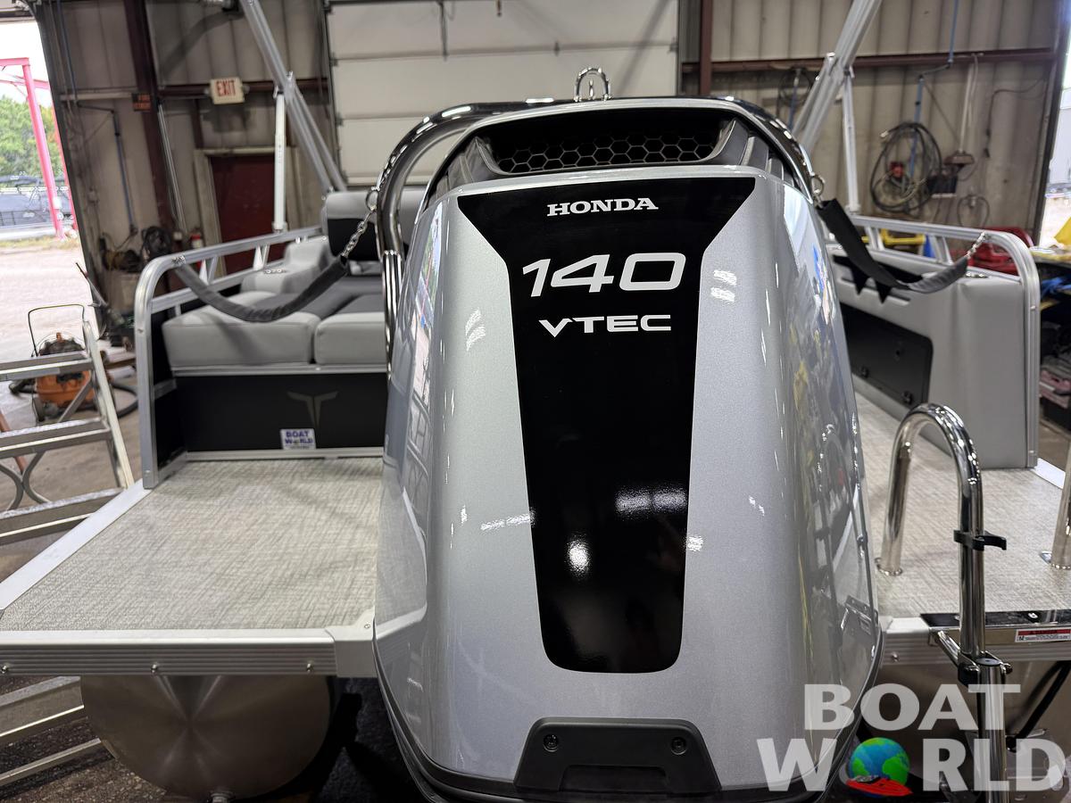 2027 Tahoe Sport VRB 2385 Swingback SE & 140HP $41995