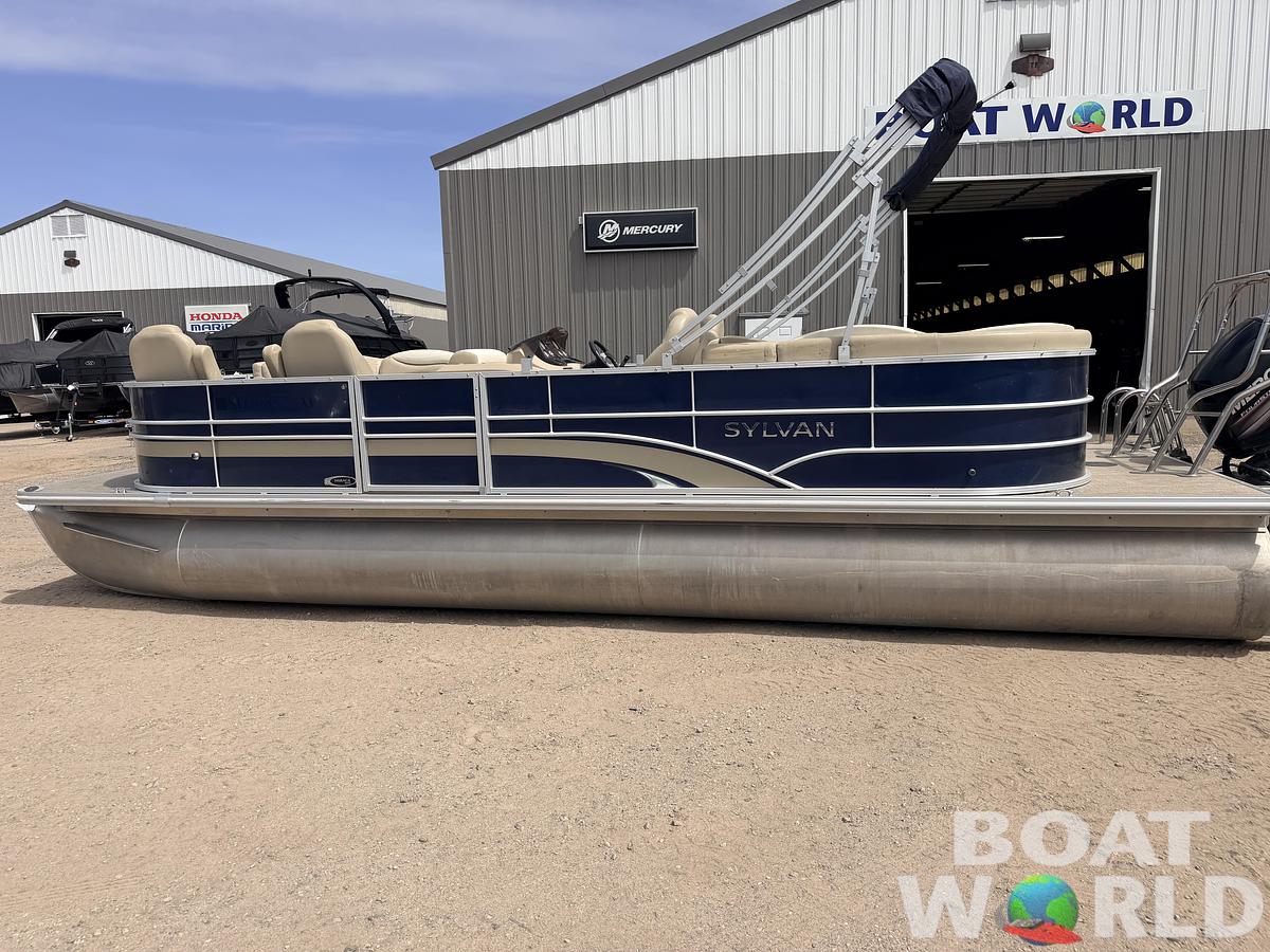 Used 2016 Sylvan Mirage 8524 LE & 150HP Mercury 4Stroke - $29,995