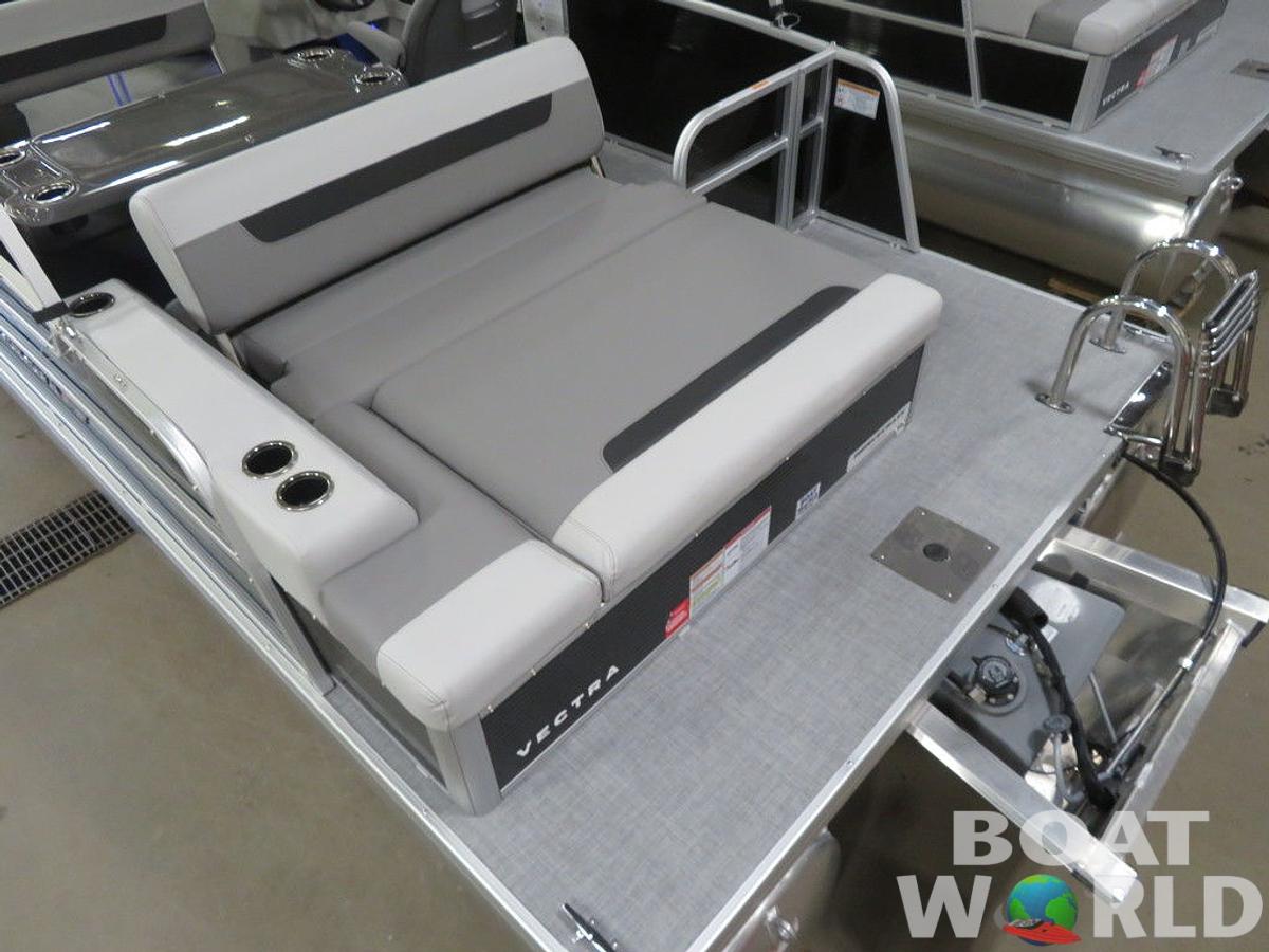 2025 Princecraft Vectra 21 RL Swingback Dinette Pontoon & Mercury 4-Stroke EFI