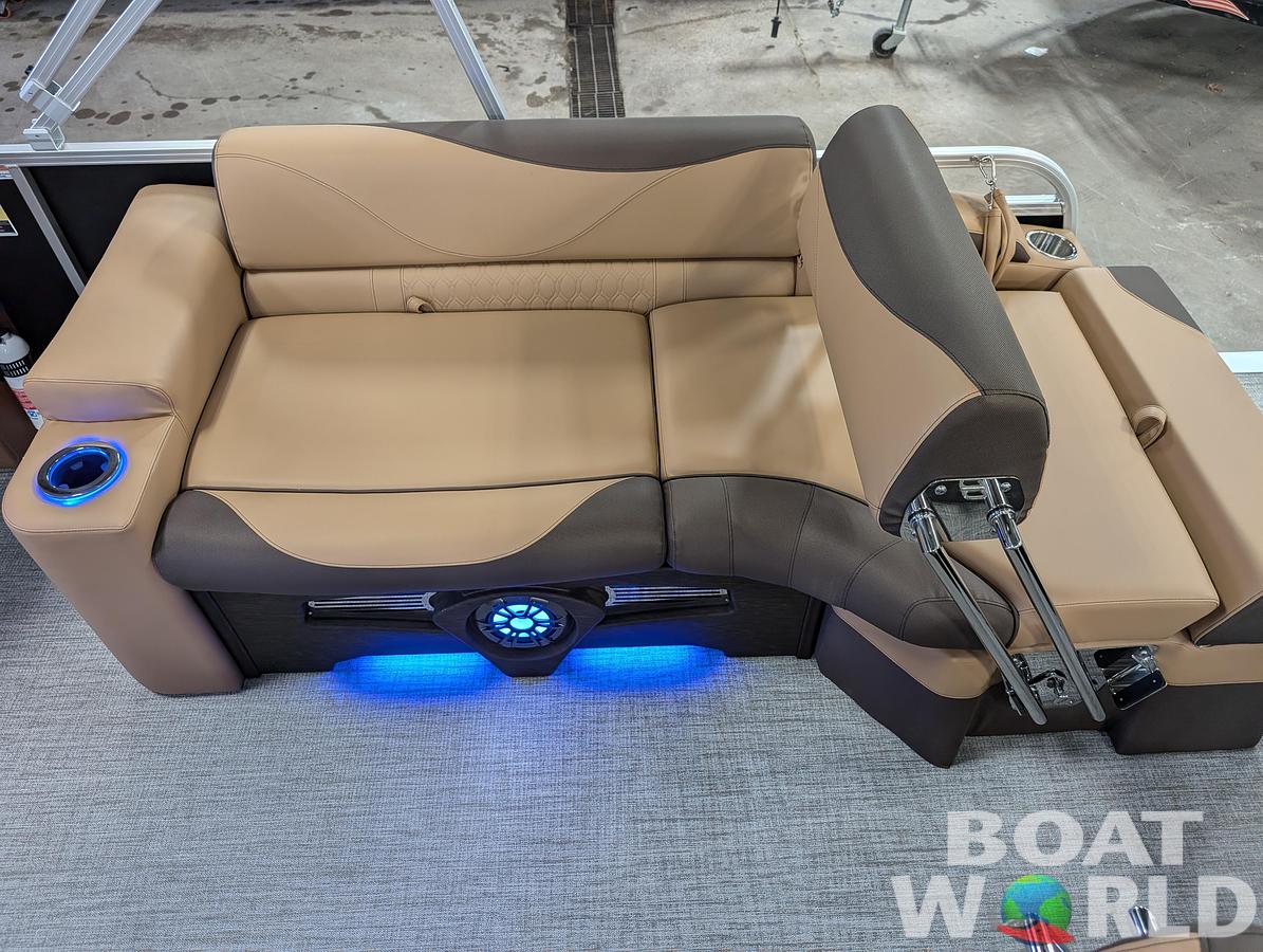 2025 Tahoe Pontoons LTZ 2385 Quad Lounge Shift Flip Tritoon & Honda 4-Stroke EFI
