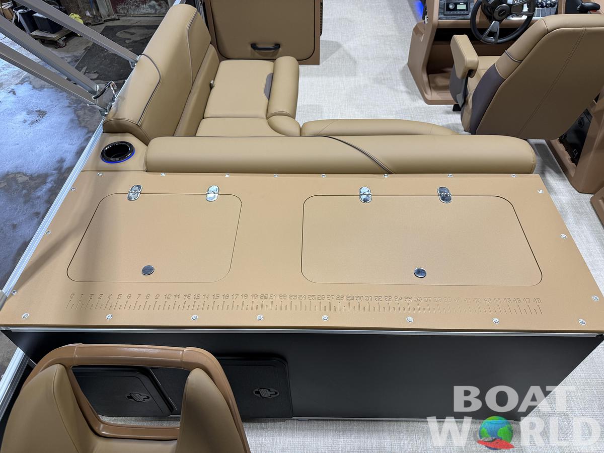 2027 Tahoe Sport 2385 Rear Fish Tritoon $53995