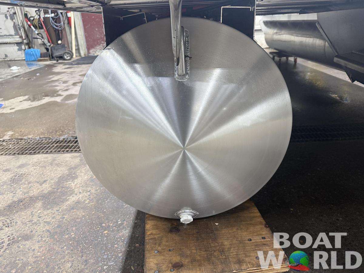 2026 Tahoe Pontoons LTZ 2185 Cruise Rear Bench (CRB)