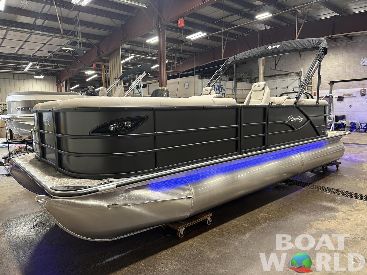 2027 Bentley Legacy 220 Navigator Quad Lounge Pontoon $42995