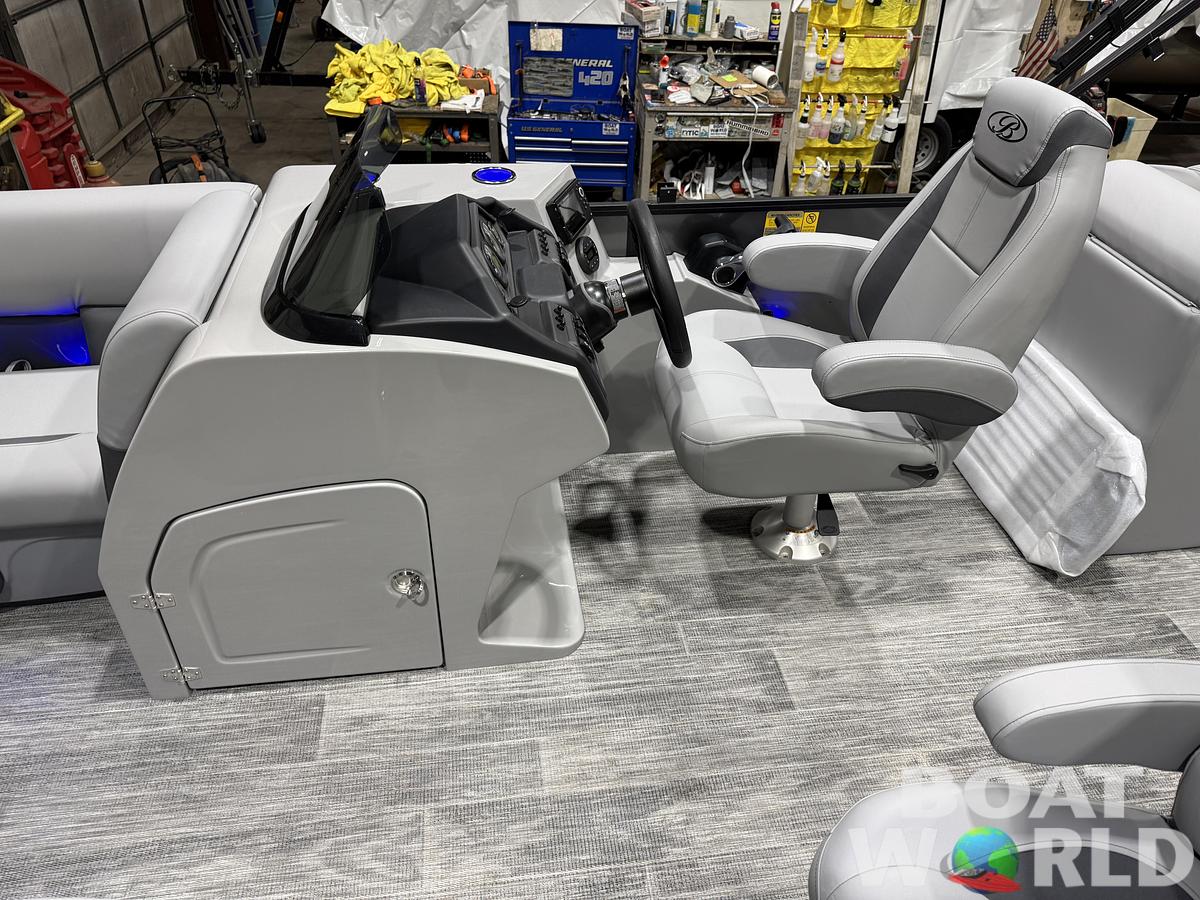 2027 Bentley Legacy 220 Navigator Quad Lounge Pontoon $41995