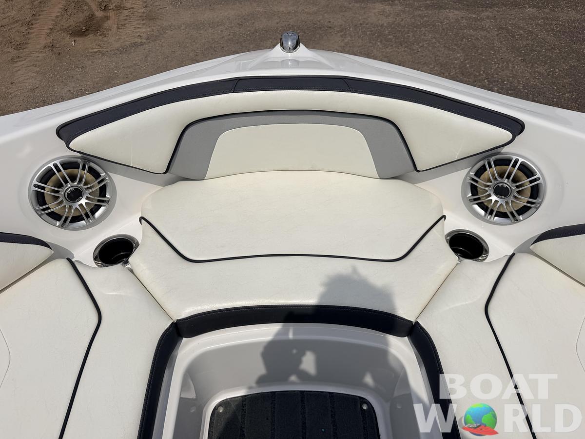 Used 2016 Yamaha AR192 Jet Boat 210HP Supercharged 1.8L & Single Axle Trailer -$29,995