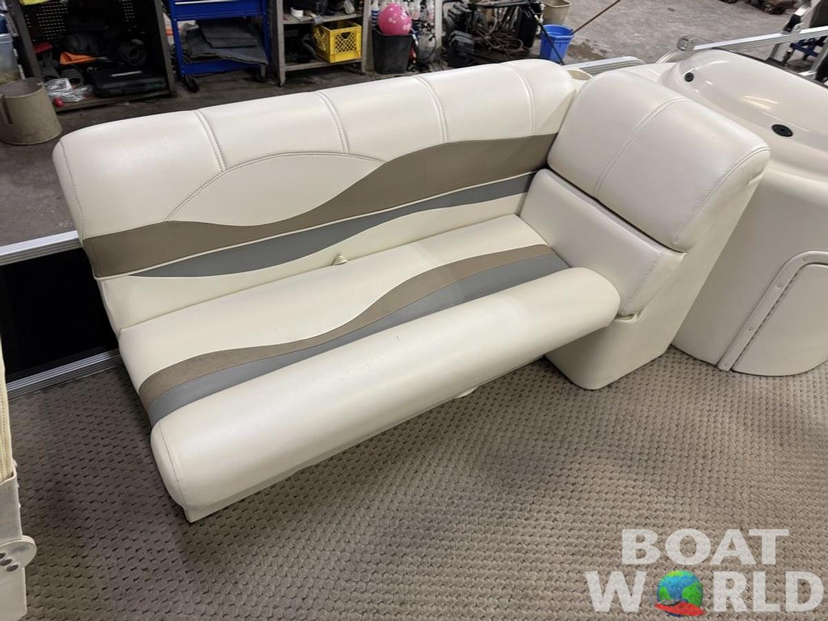 Used 2006 Bennington 2050 GS Pontoon