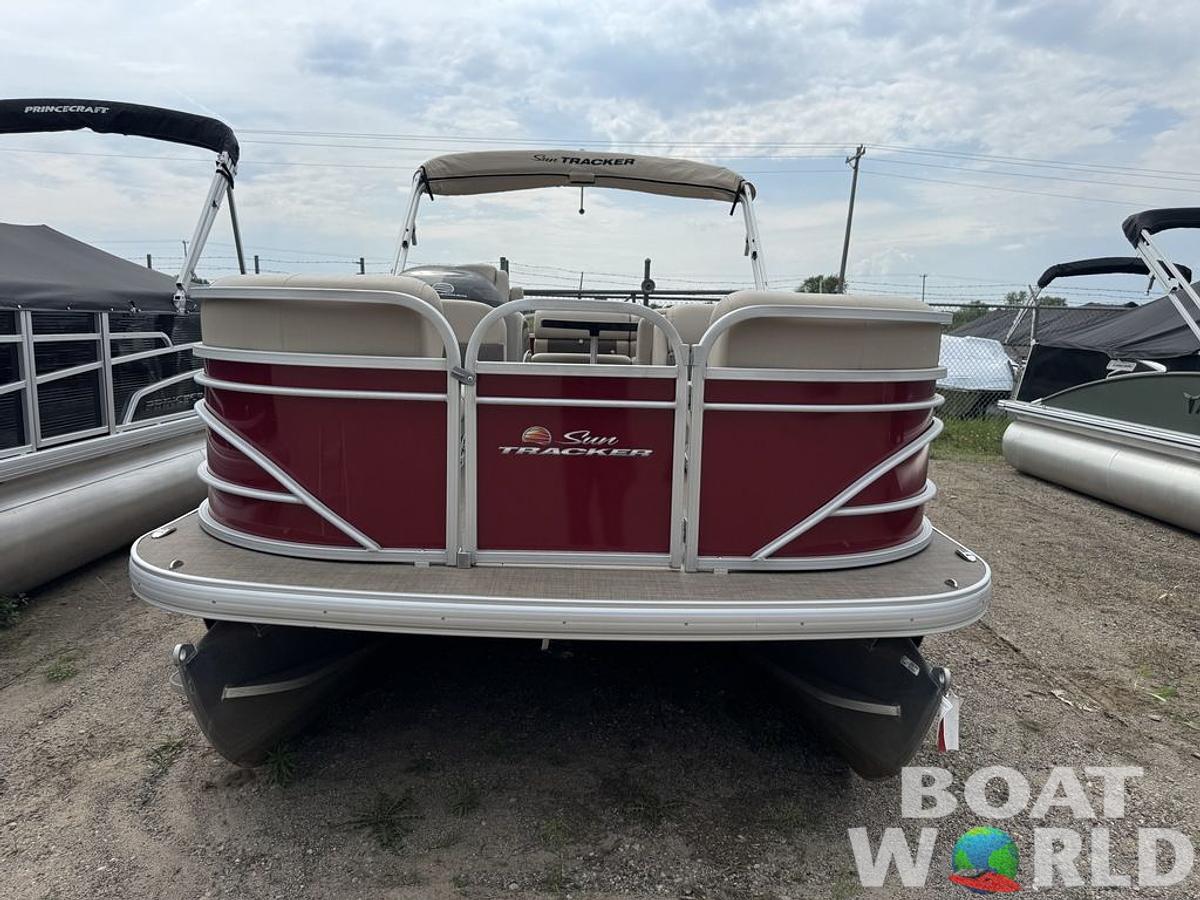 Used 2023 Sun Tracker Party Barge® 20 DLX