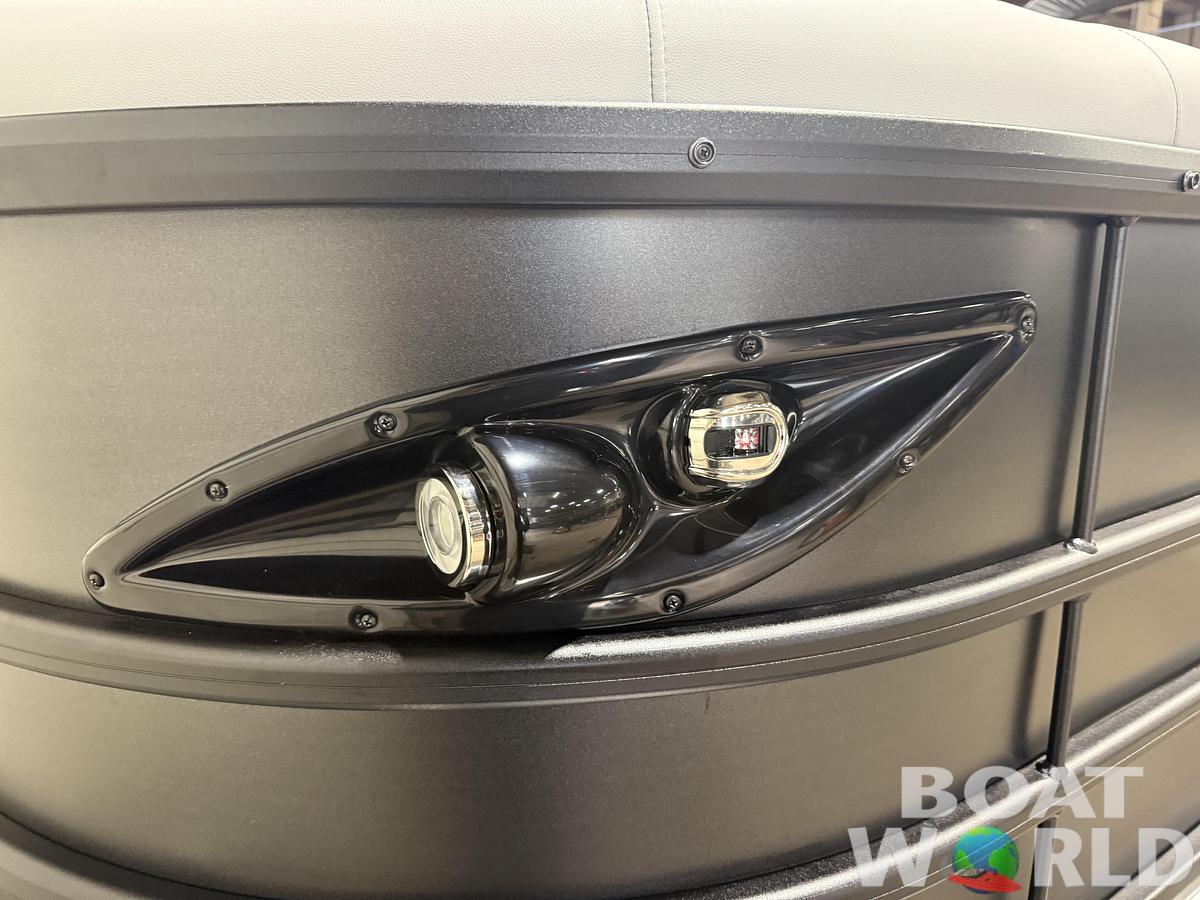 2027 Bentley Legacy 220 Swingback Pontoon $44995